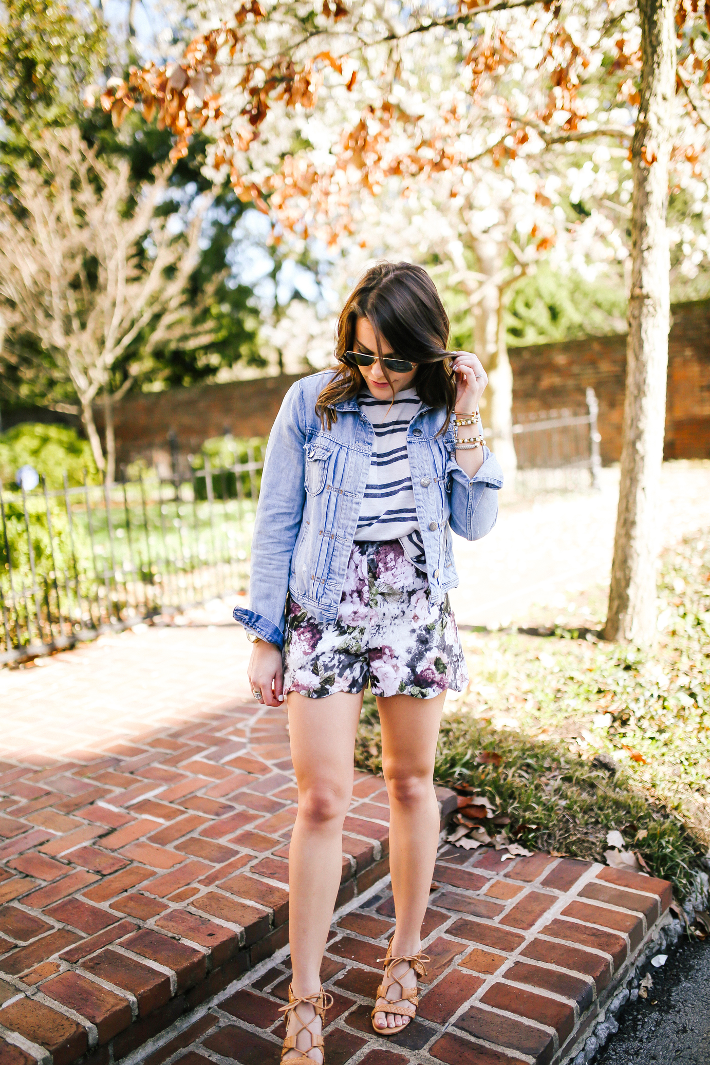 floral shorts friday - Glitter & Gingham