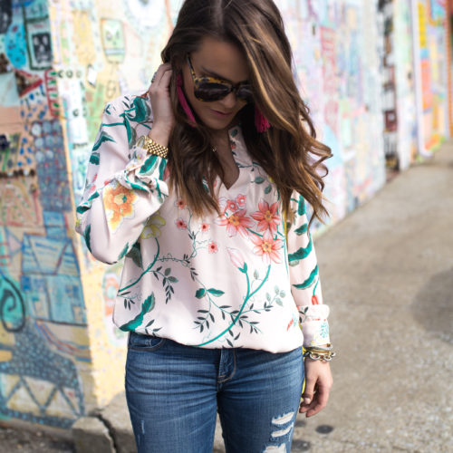 LOFT Pink Floral Top via Glitter & Gingham // LOFT Top, Henri Bendel Bag, Distressed Denim, Steve Madden Sandals // Spring Style // How to wear distressed jeans