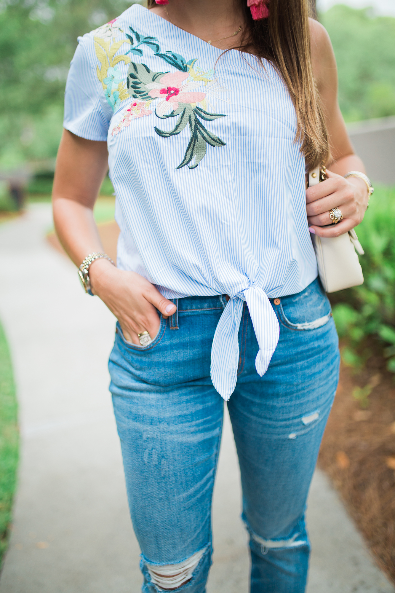 an easy way to style your crop tops - Glitter & Gingham