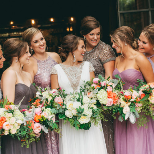 How to mix & match bridesmaids dresses / Mix & Match Bridesmaids Dresses