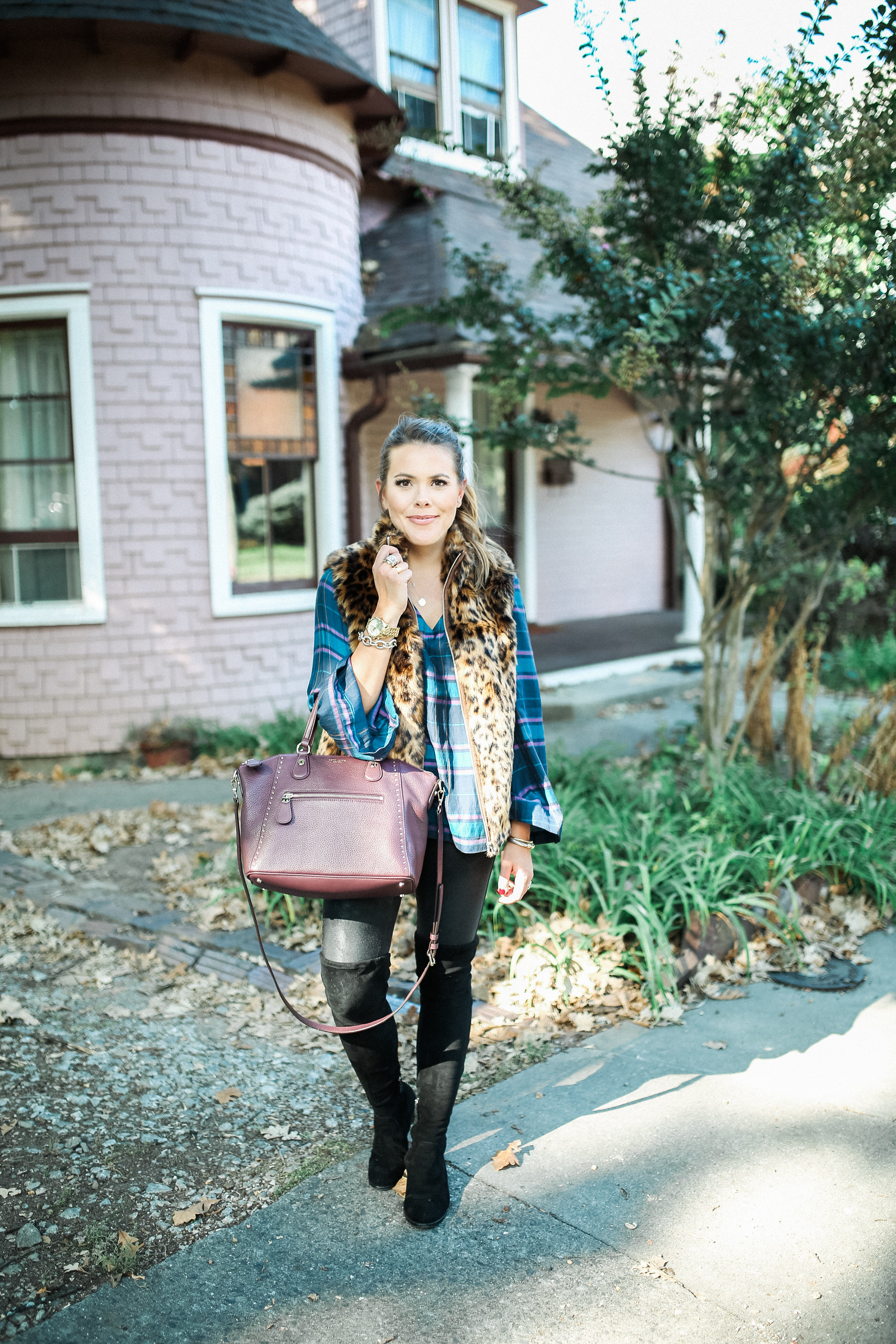 Fall Outfit Inspiration / Leopard Vest 