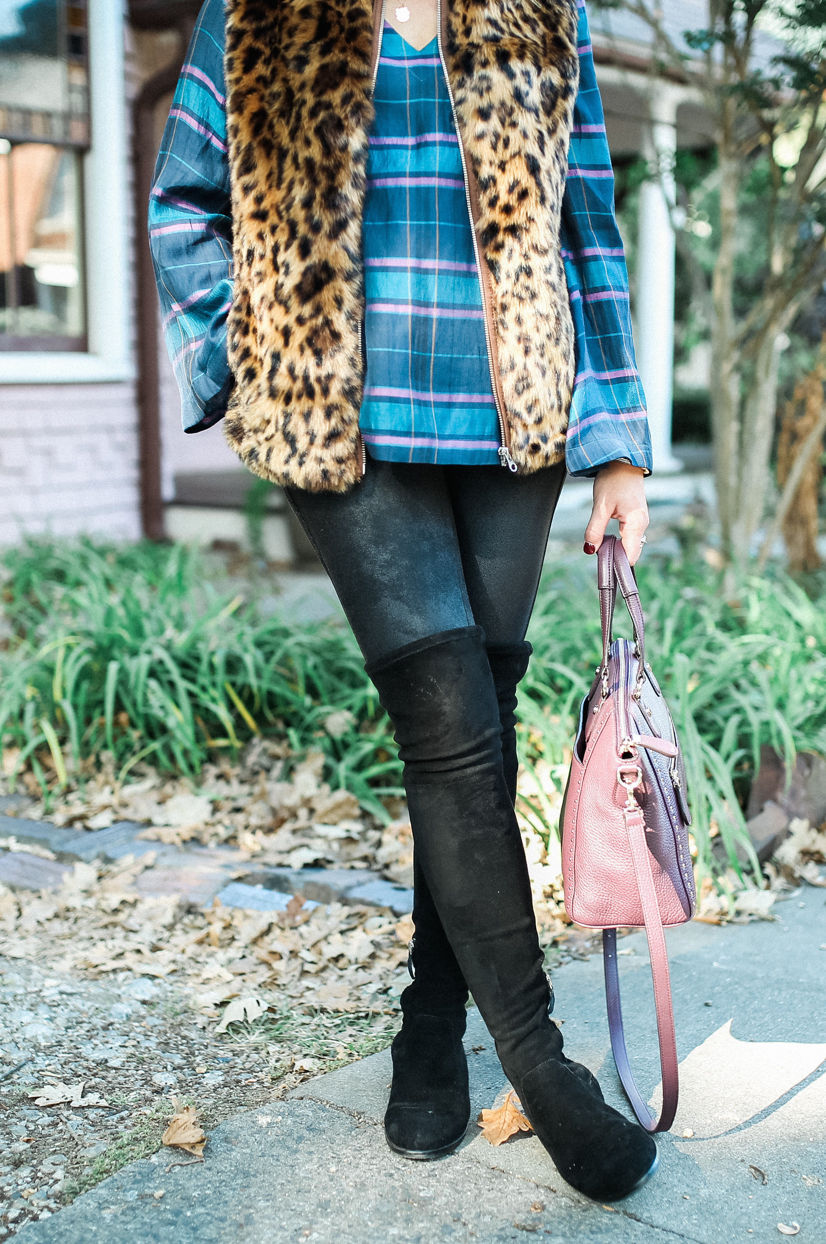 Fall Outfit Inspiration / Leopard Vest 