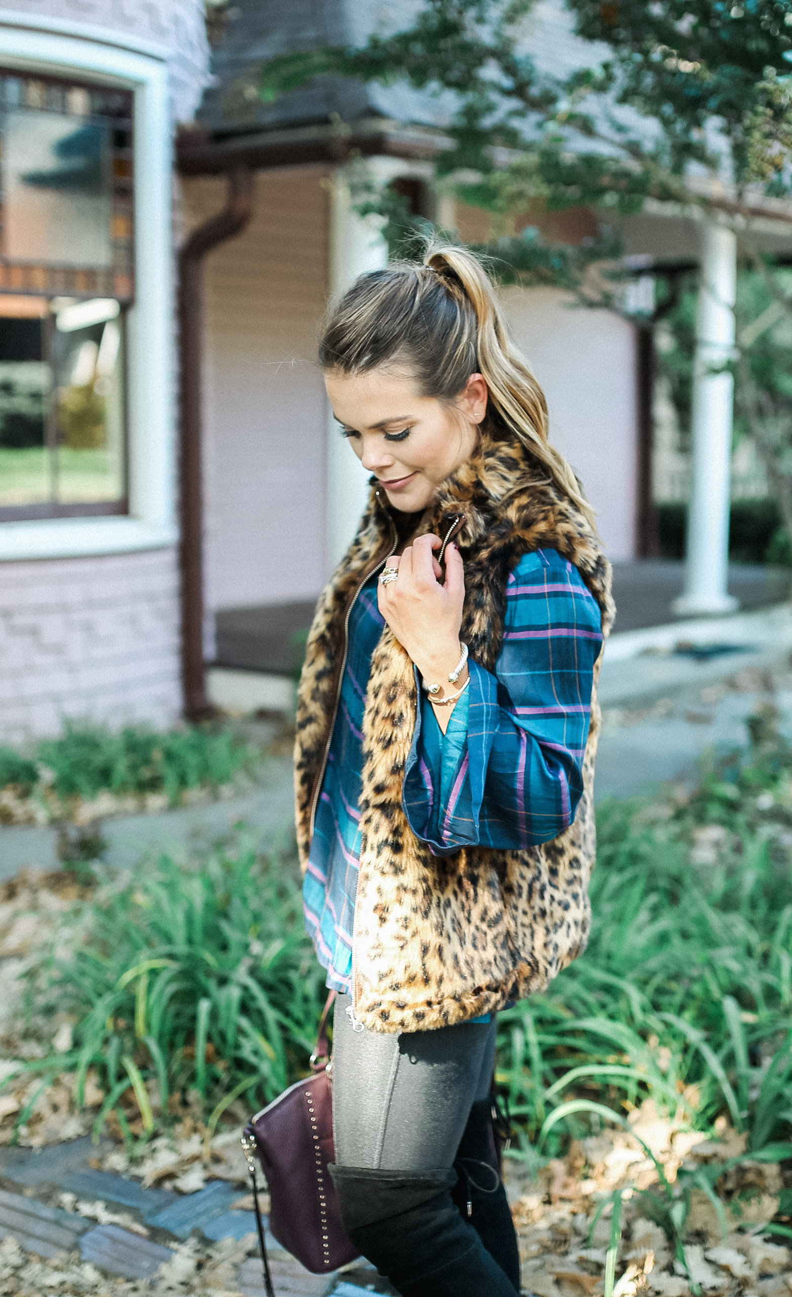 Fall Outfit Inspiration / Leopard Vest 