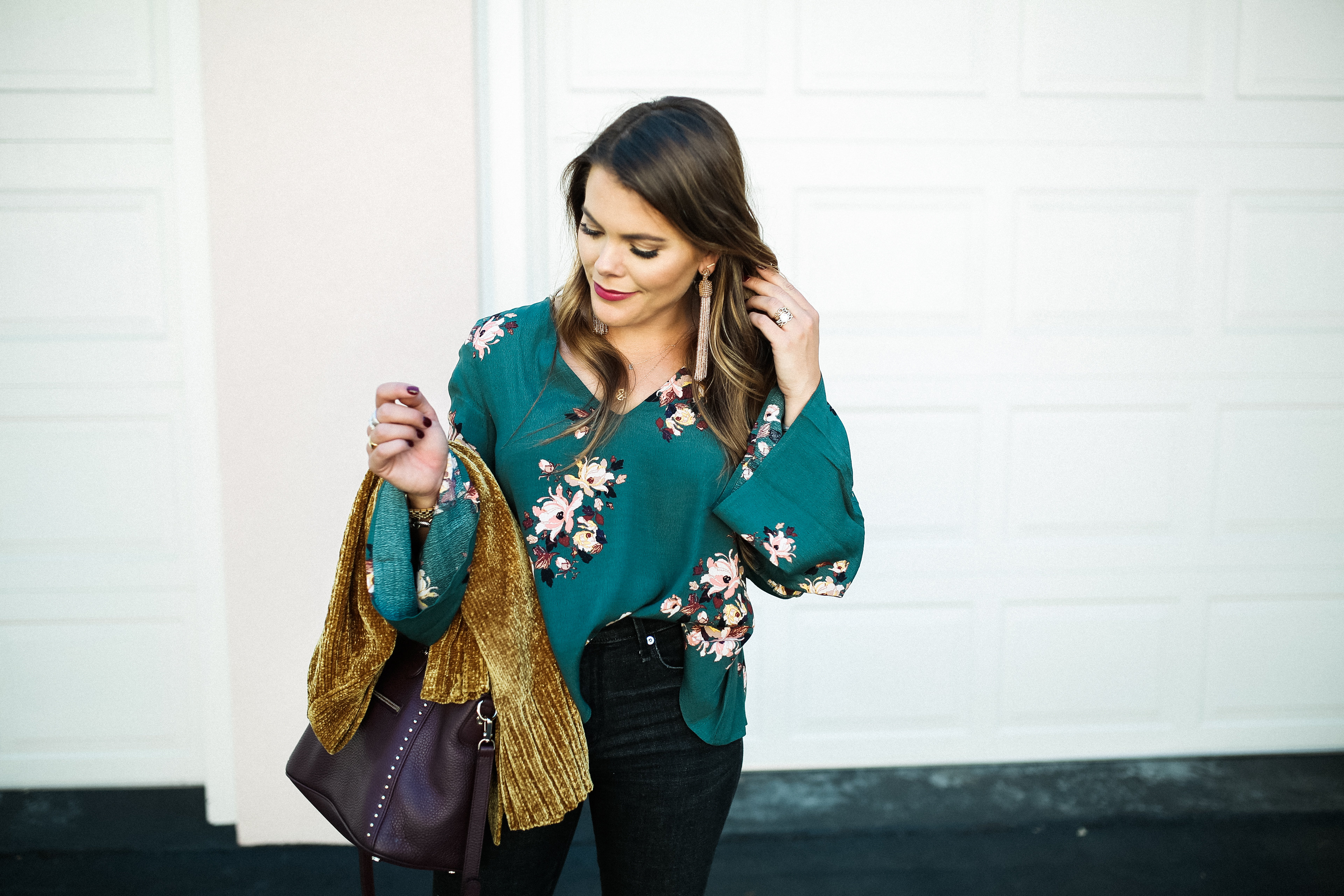 Must Have Sweaters For Fall / Fall Floral Blouse 