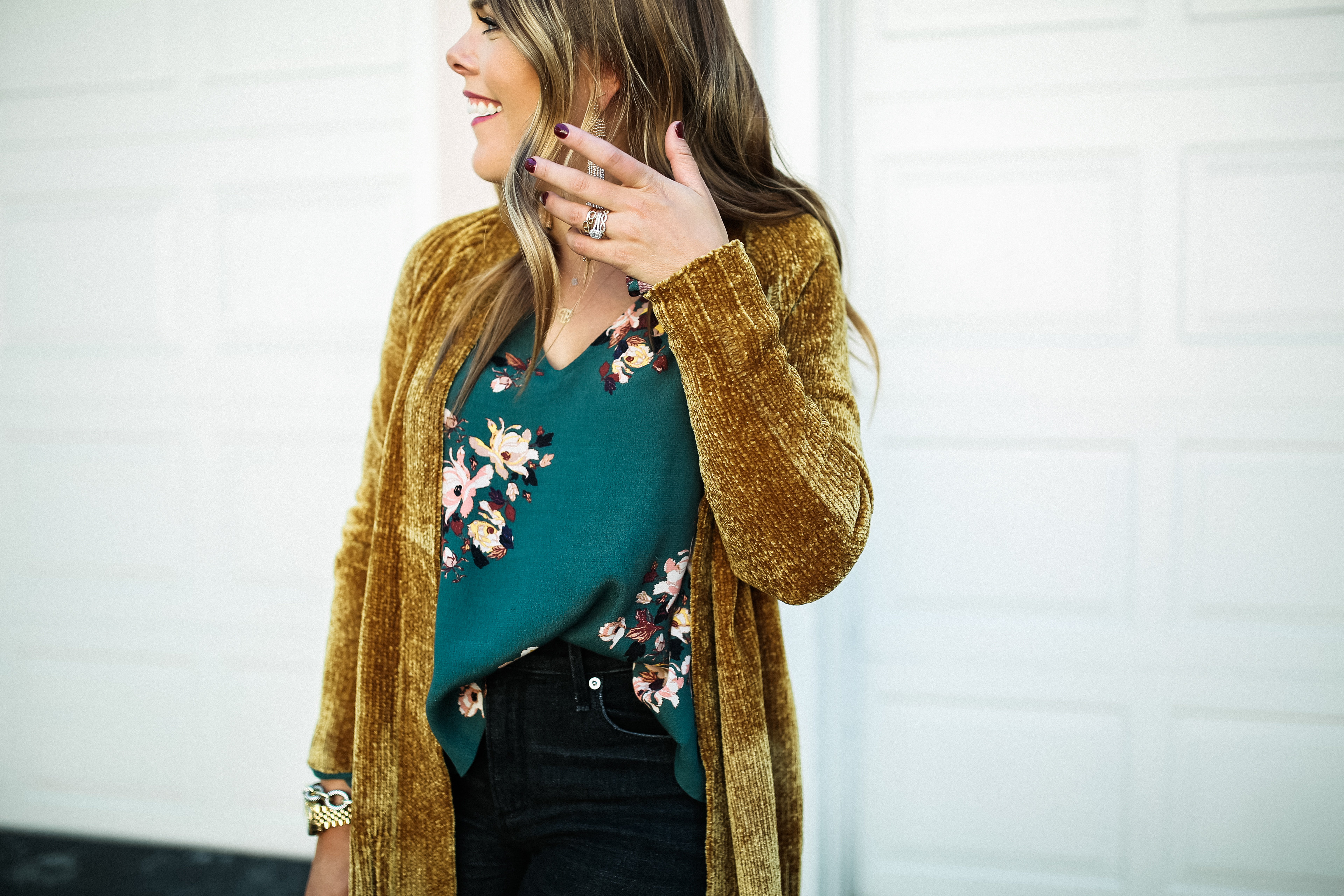Must Have Sweaters For Fall / Fall Floral Blouse 