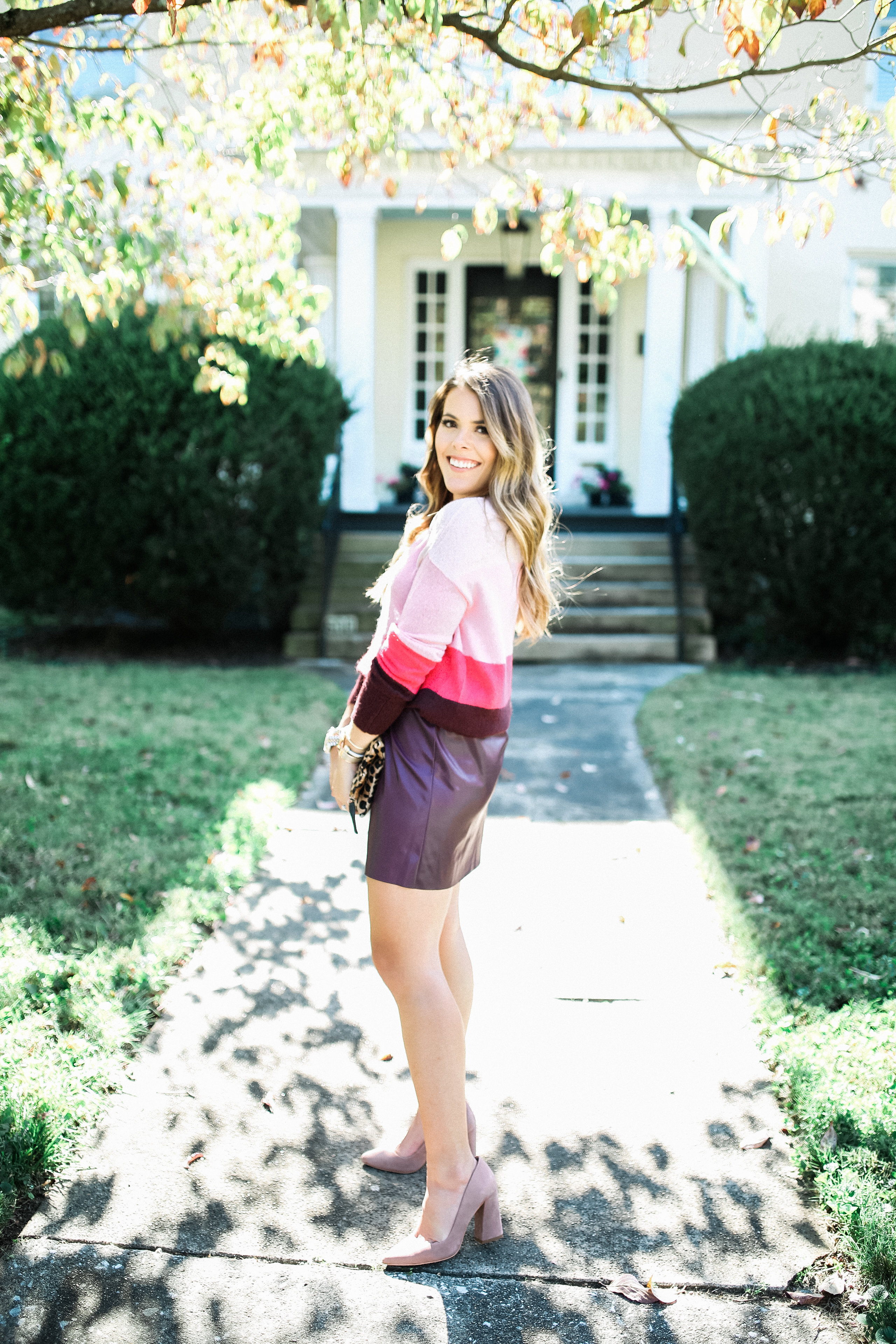 Fall Date Night Outfit Idea / Merlot Leather Skirt 