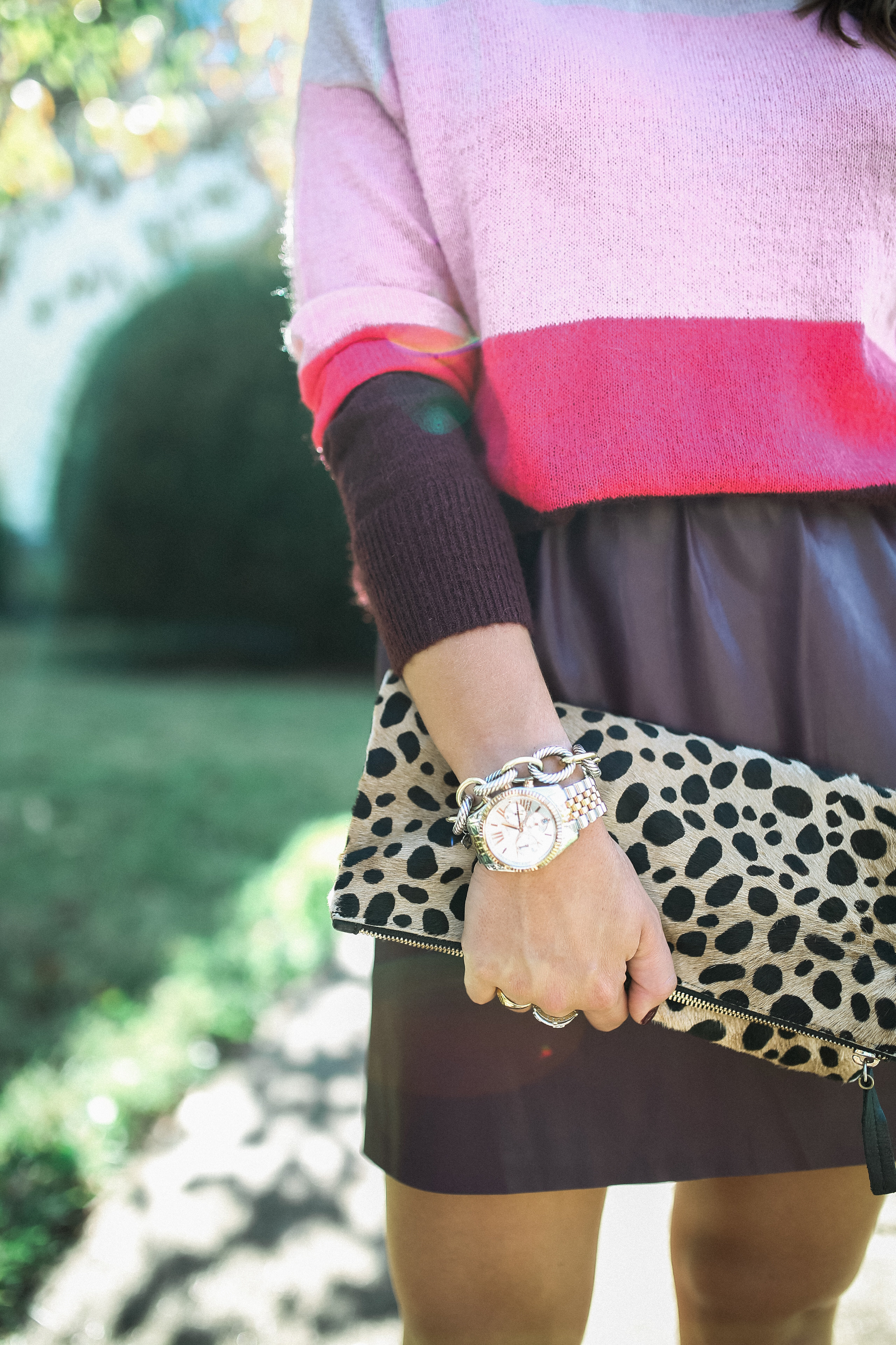 Fall Date Night Outfit Idea / Merlot Leather Skirt 