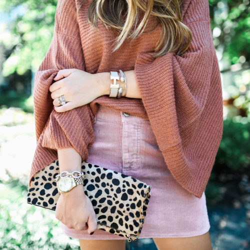 Fall Color Combo / Affordable Bell Sleeve Sweater