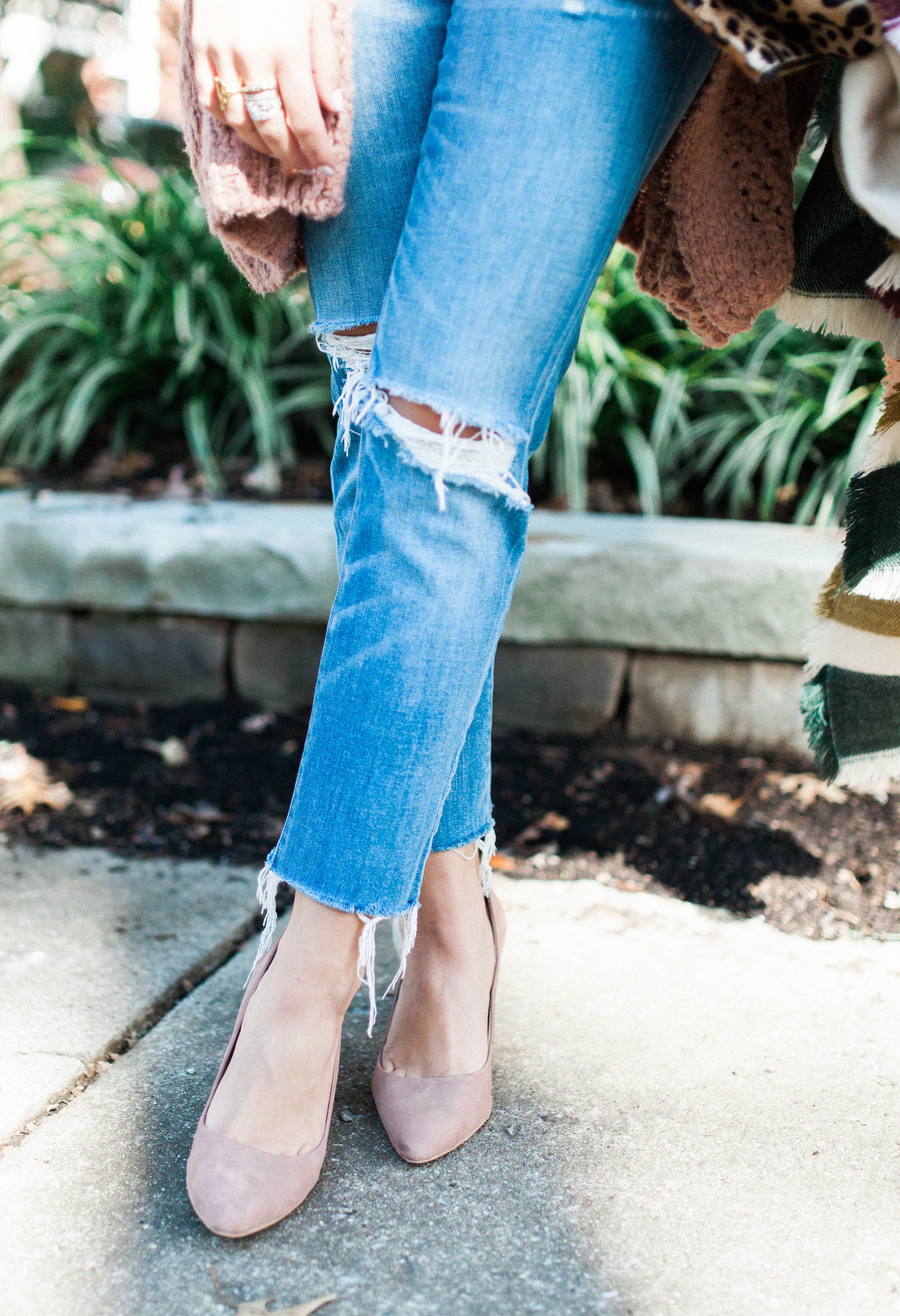 Free People Cardigan / Fall Outfit Idea 