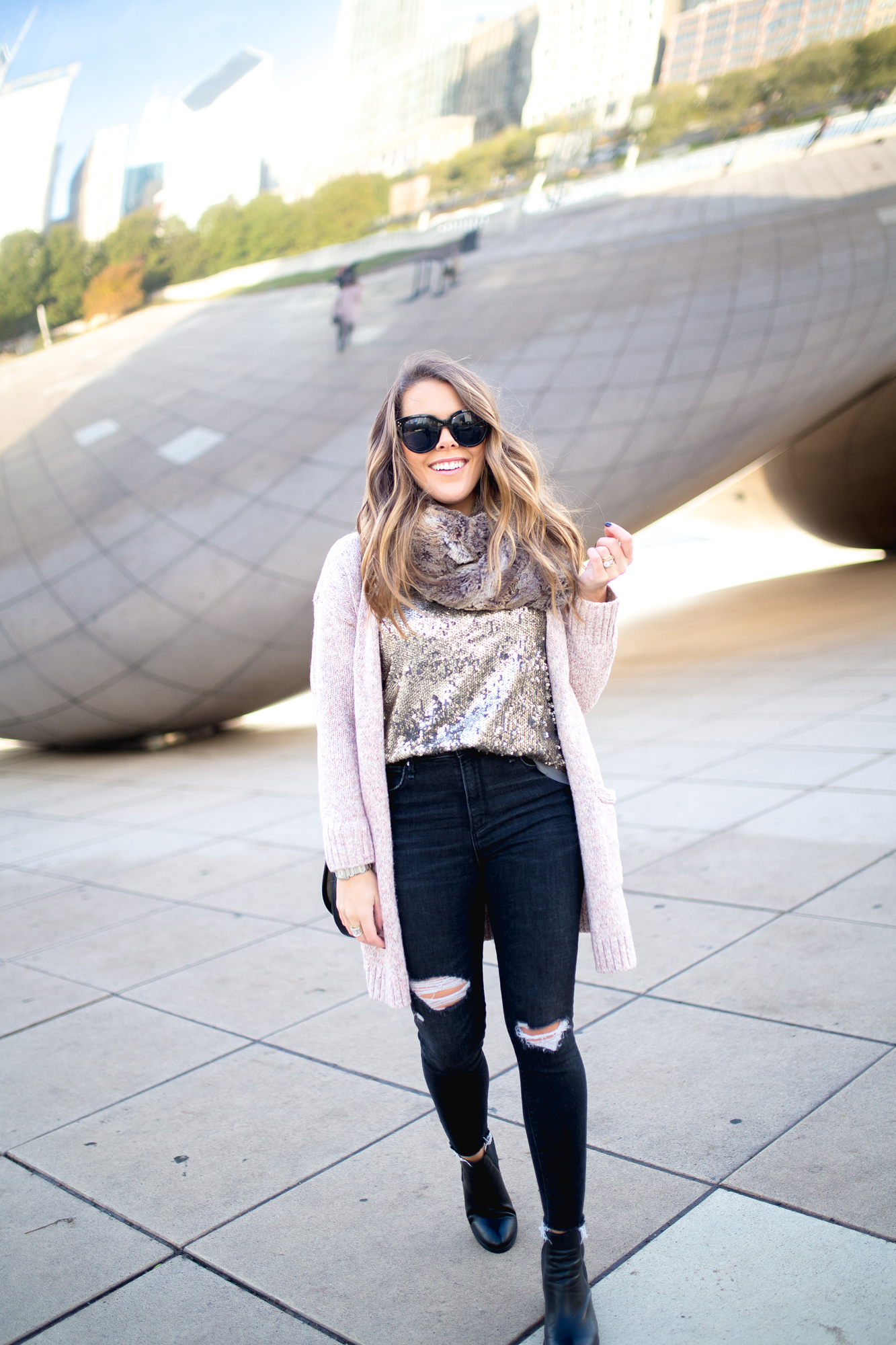 Sequin Tshirt / Casual Holiday Look 