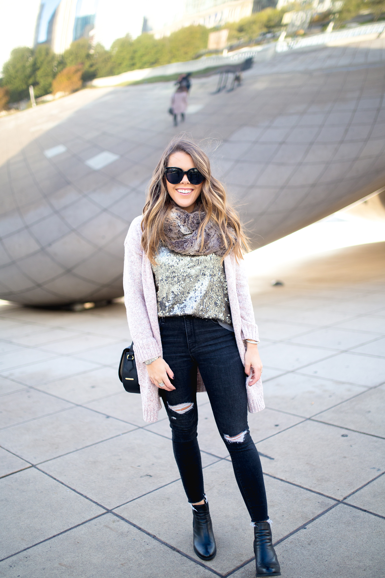 Sequin Tshirt / Casual Holiday Look 