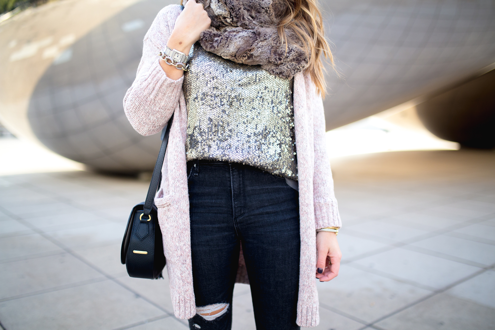 Sequin Tshirt / Casual Holiday Look 