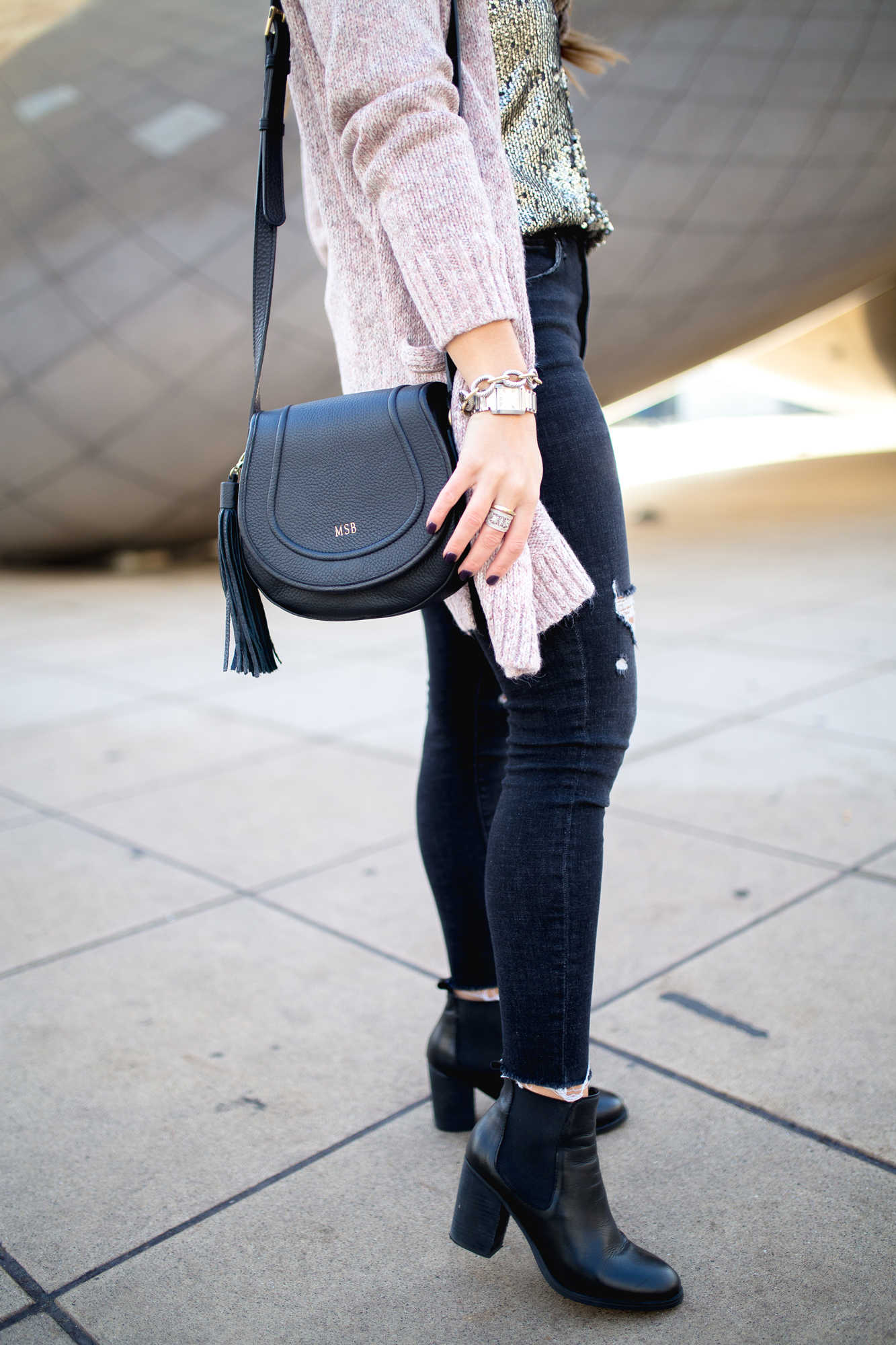 Sequin Tshirt / Casual Holiday Look 