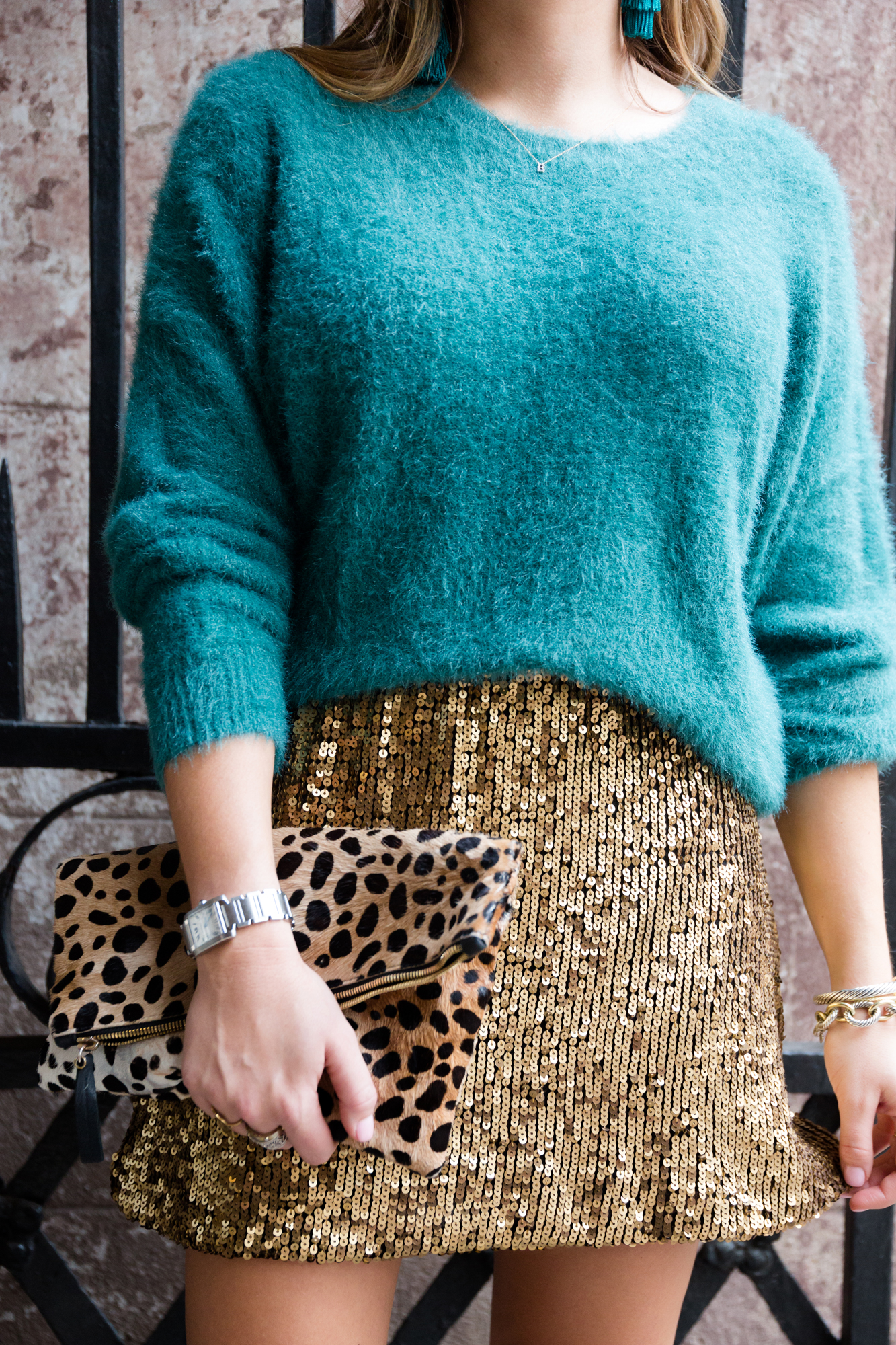 Gold Sequin Skirt / Holiday Outfit Idea 