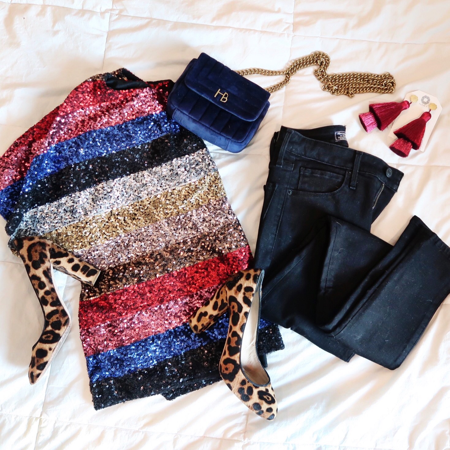 Winter Outfit Ideas / Sequin Stripe Top