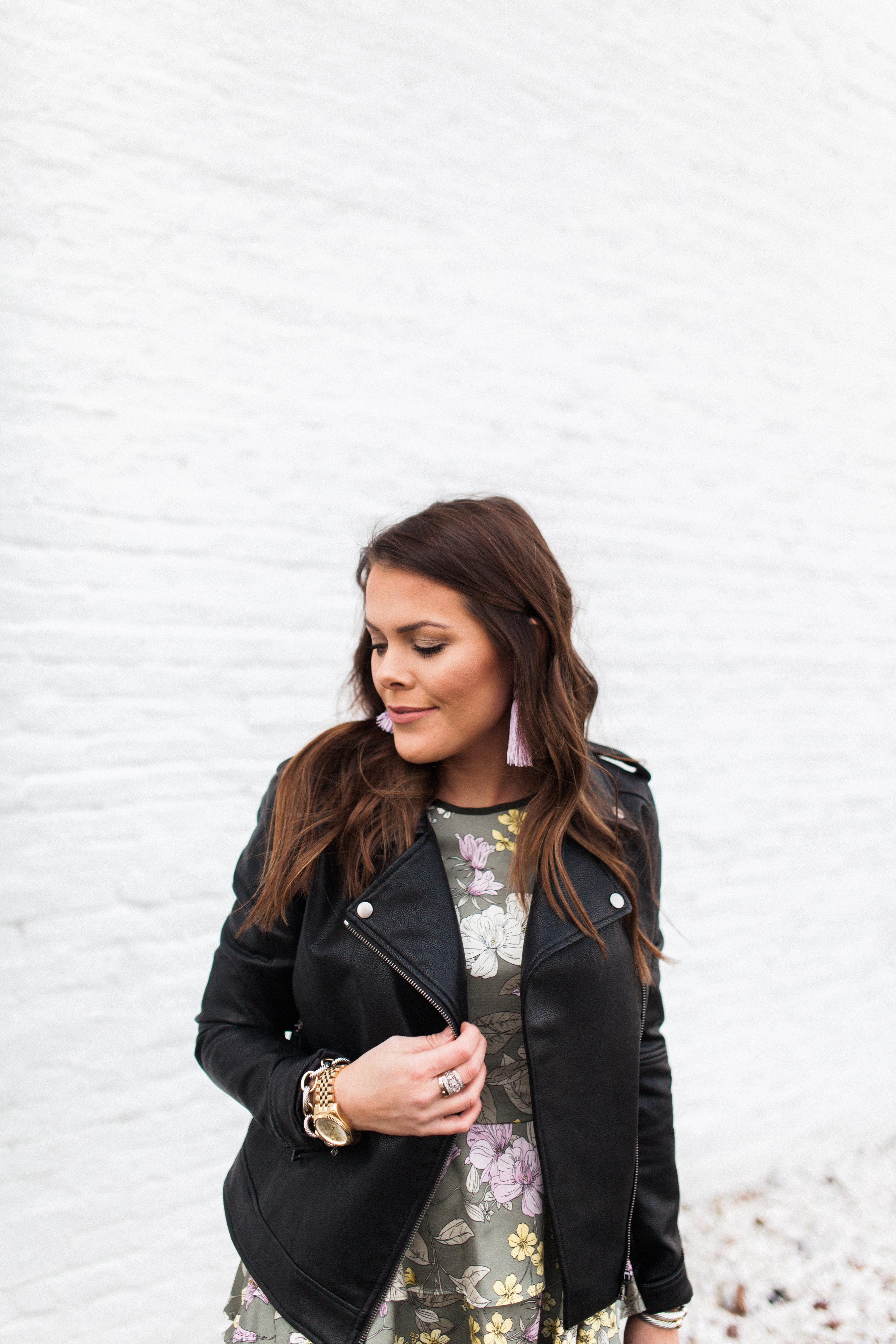 How to Wear a Leather Jacket for Spring 