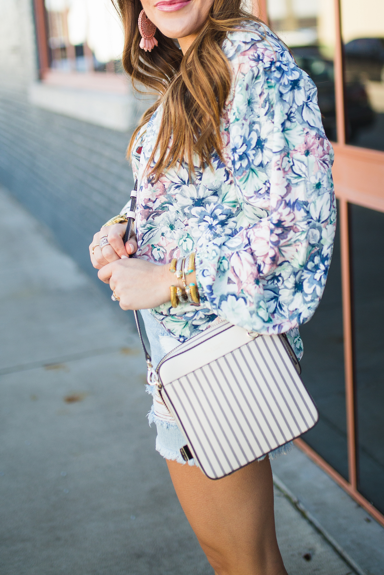 Floral Spring Top / the BEST Denim Shorts 