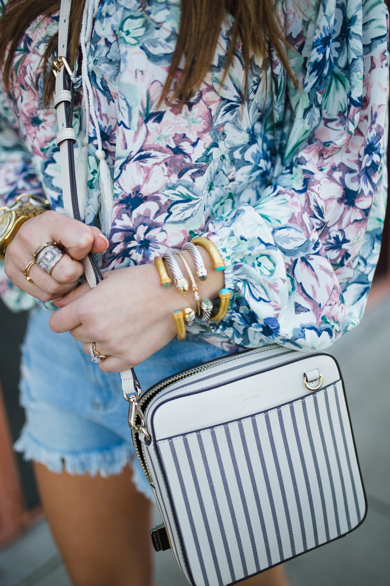 Floral Spring Top / the BEST Denim Shorts 