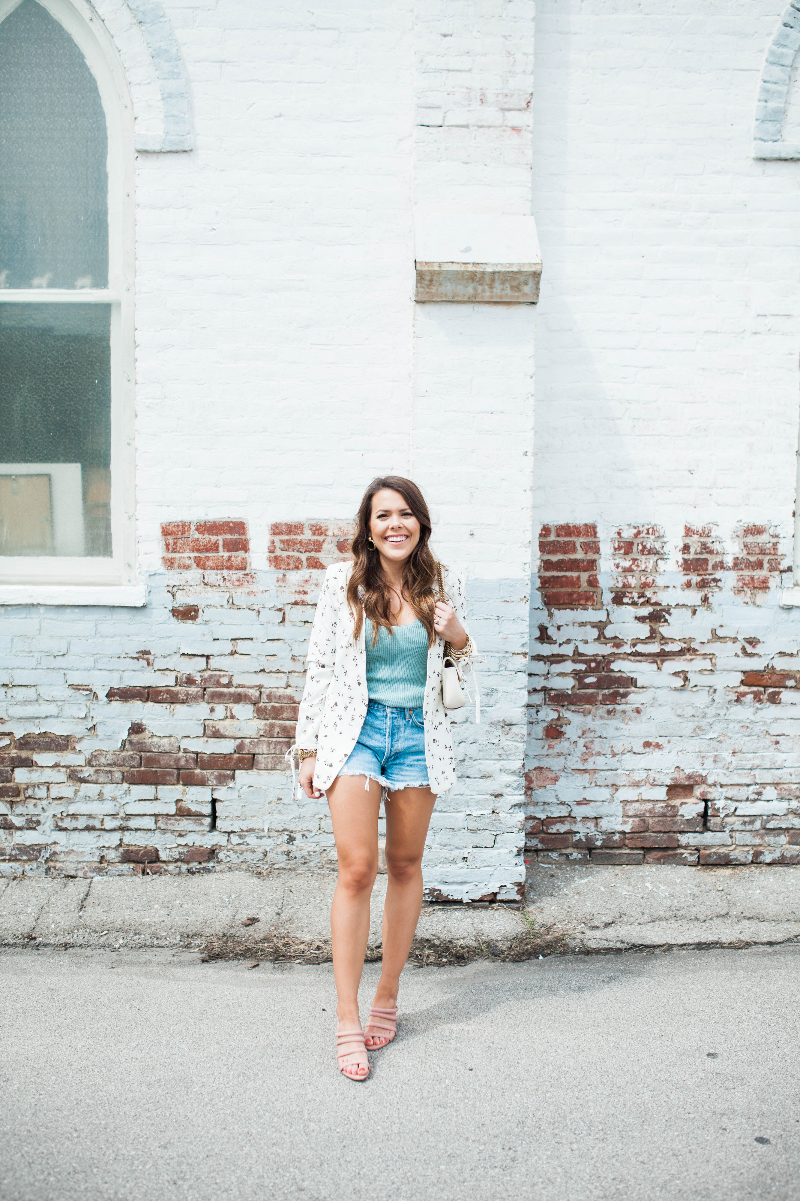 Floral Blazer / How to dress up denim shorts