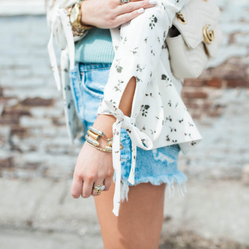 Floral Blazer / How to dress up denim shorts