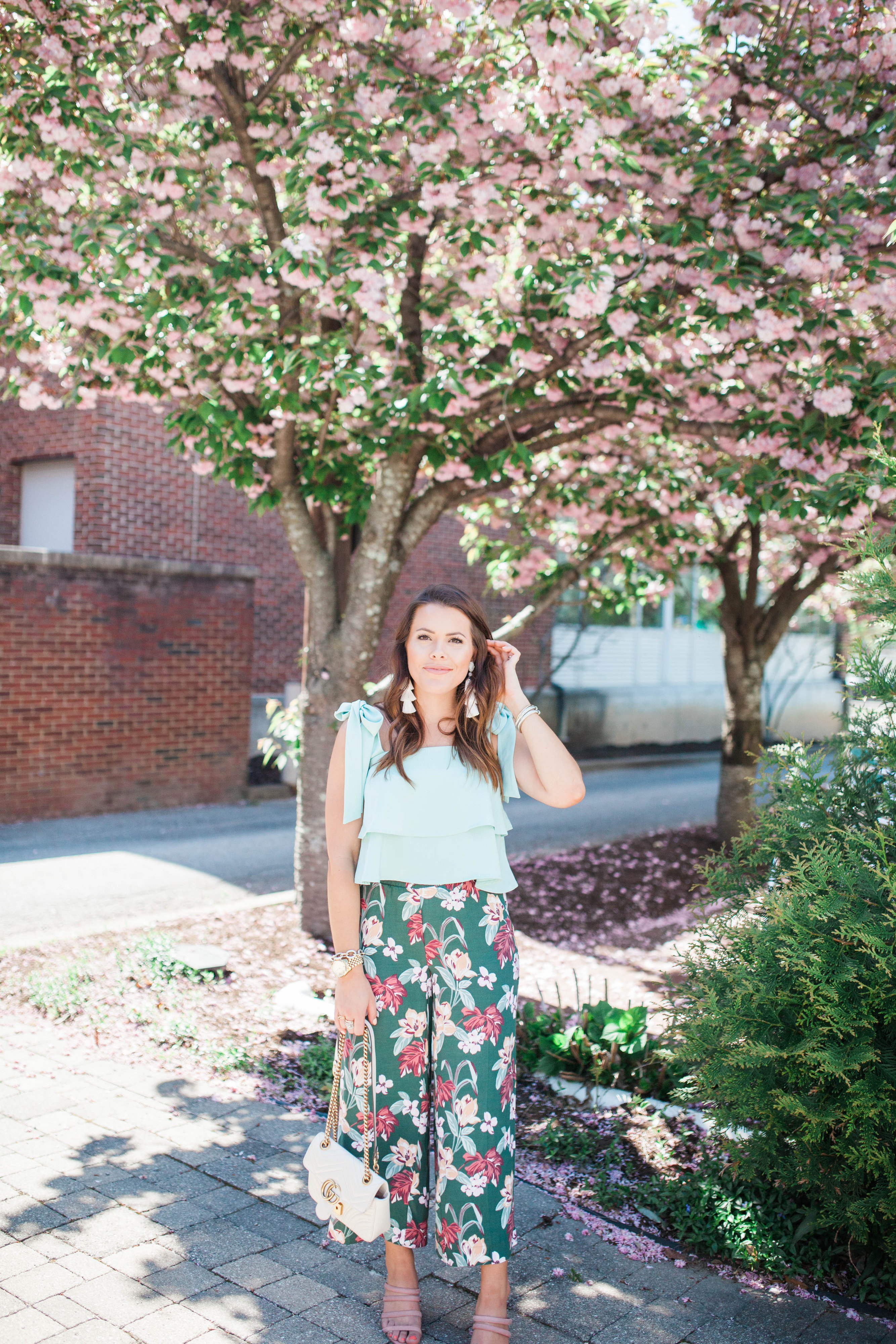 Tropical Print Pants / Summer Outfit Idea via Glitter & Gingham 