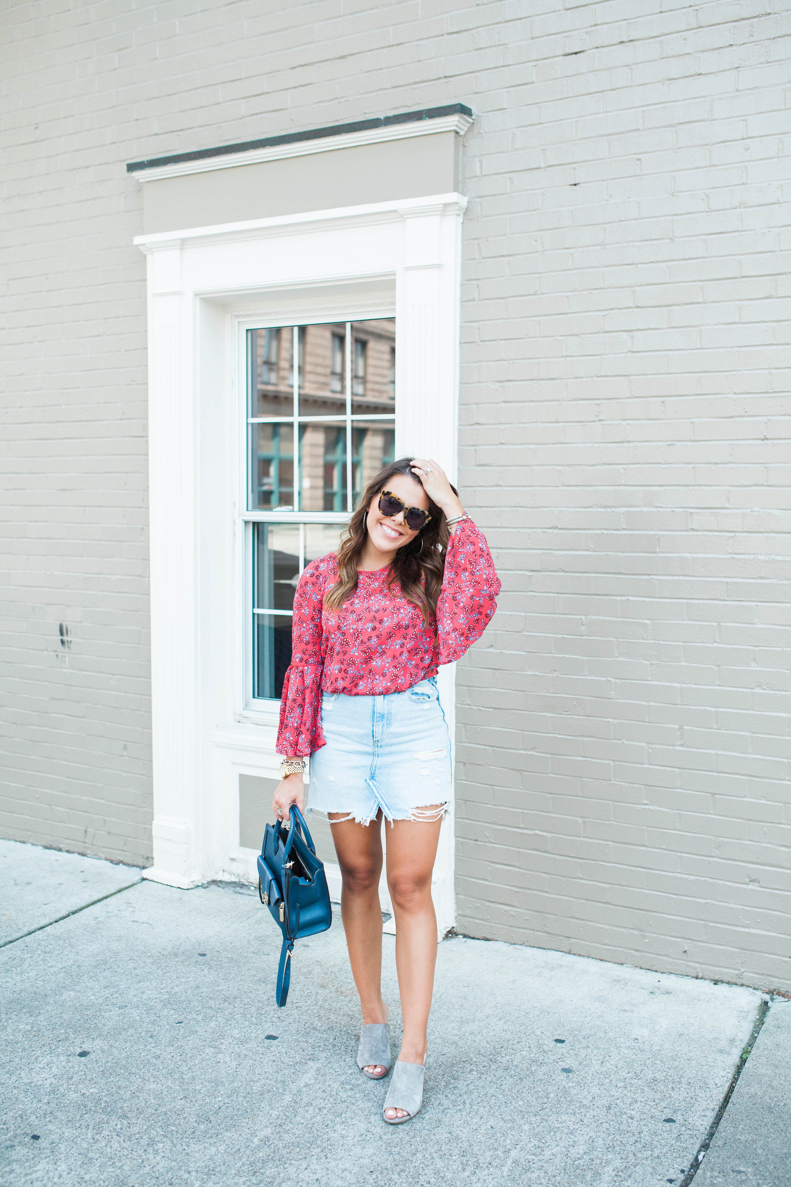 How to wear a denim skirt for fall