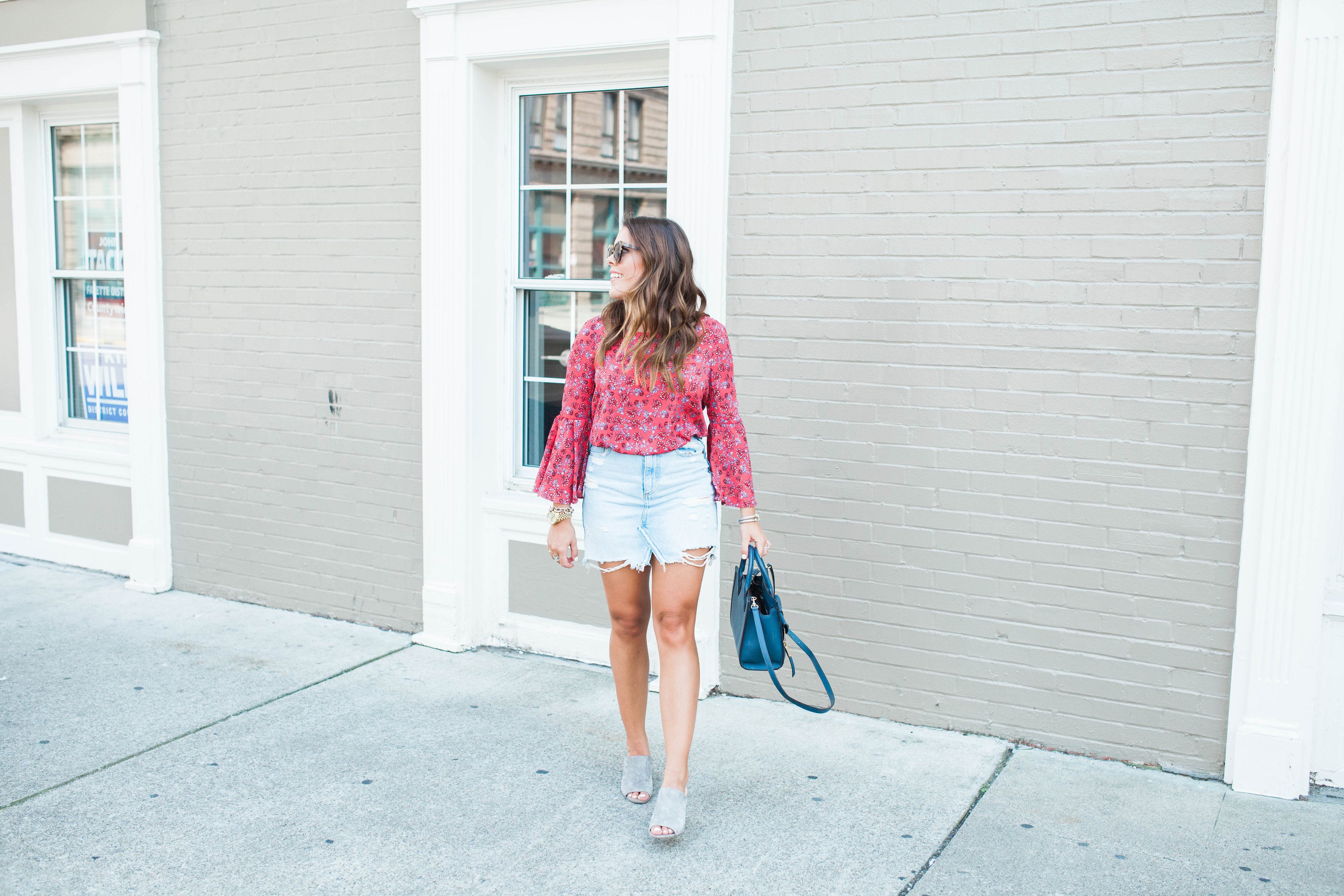 How to wear a denim skirt for fall