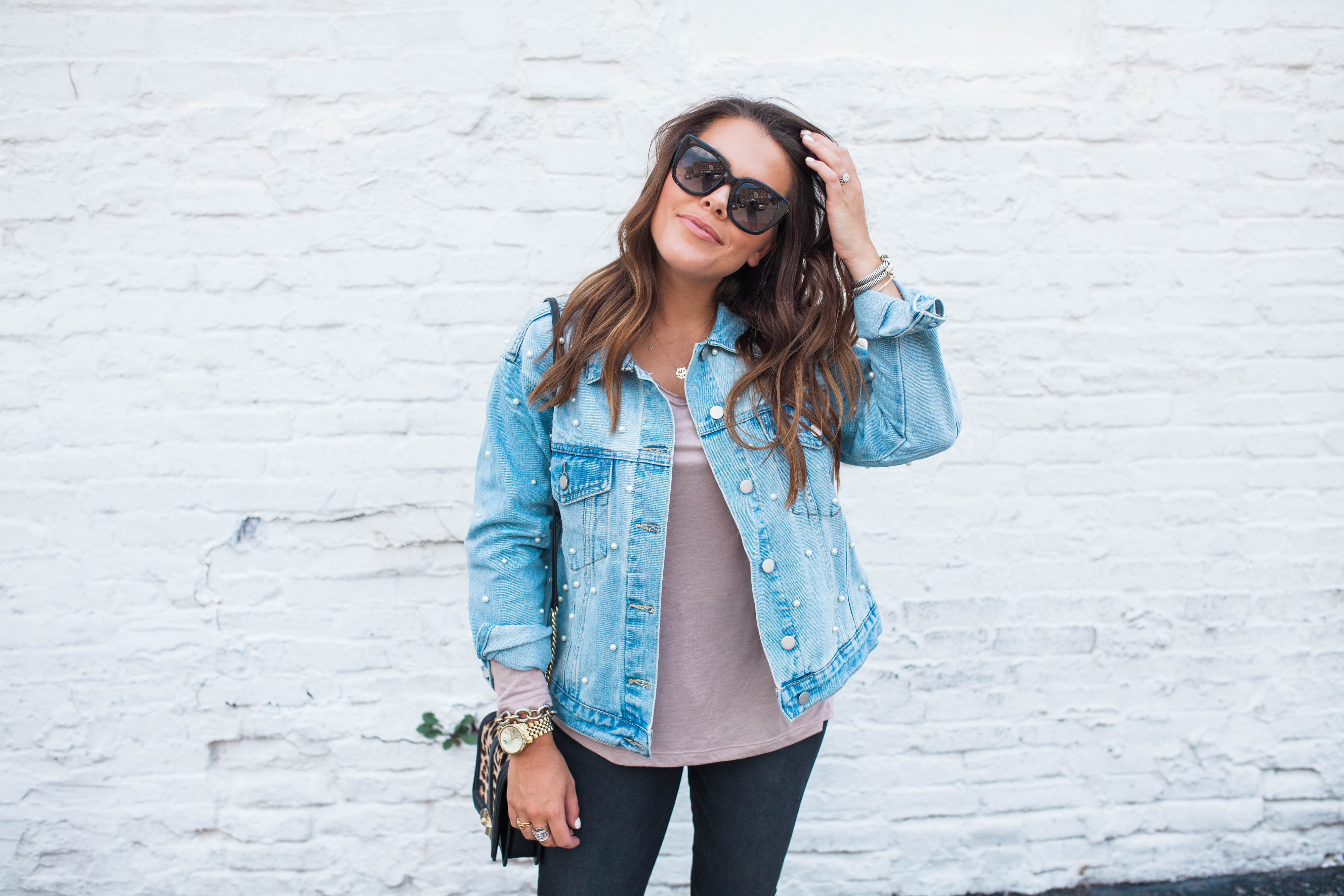 Pearl Denim Jacket / Casual Fall Outfit 