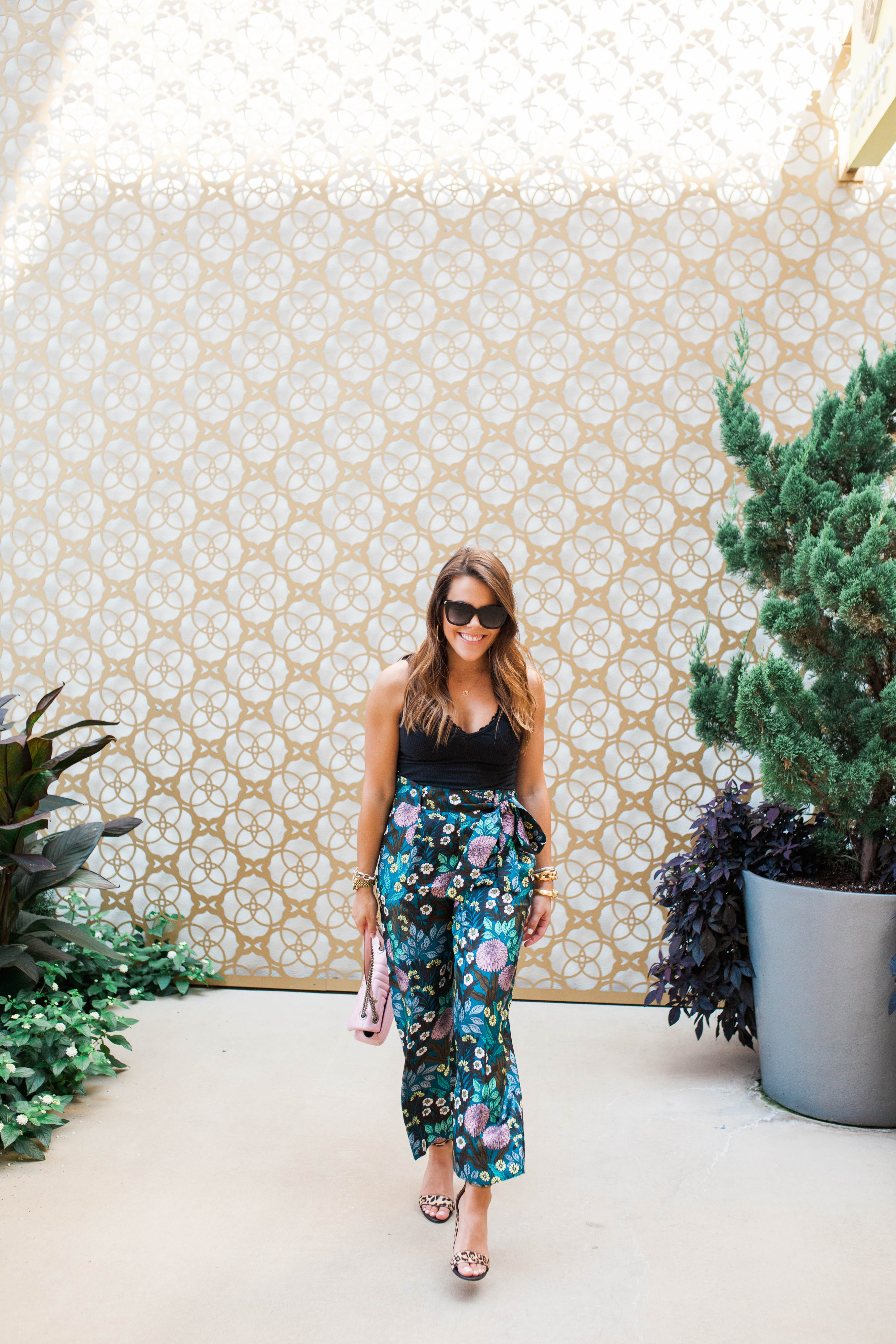 How To Wear Printed Pants