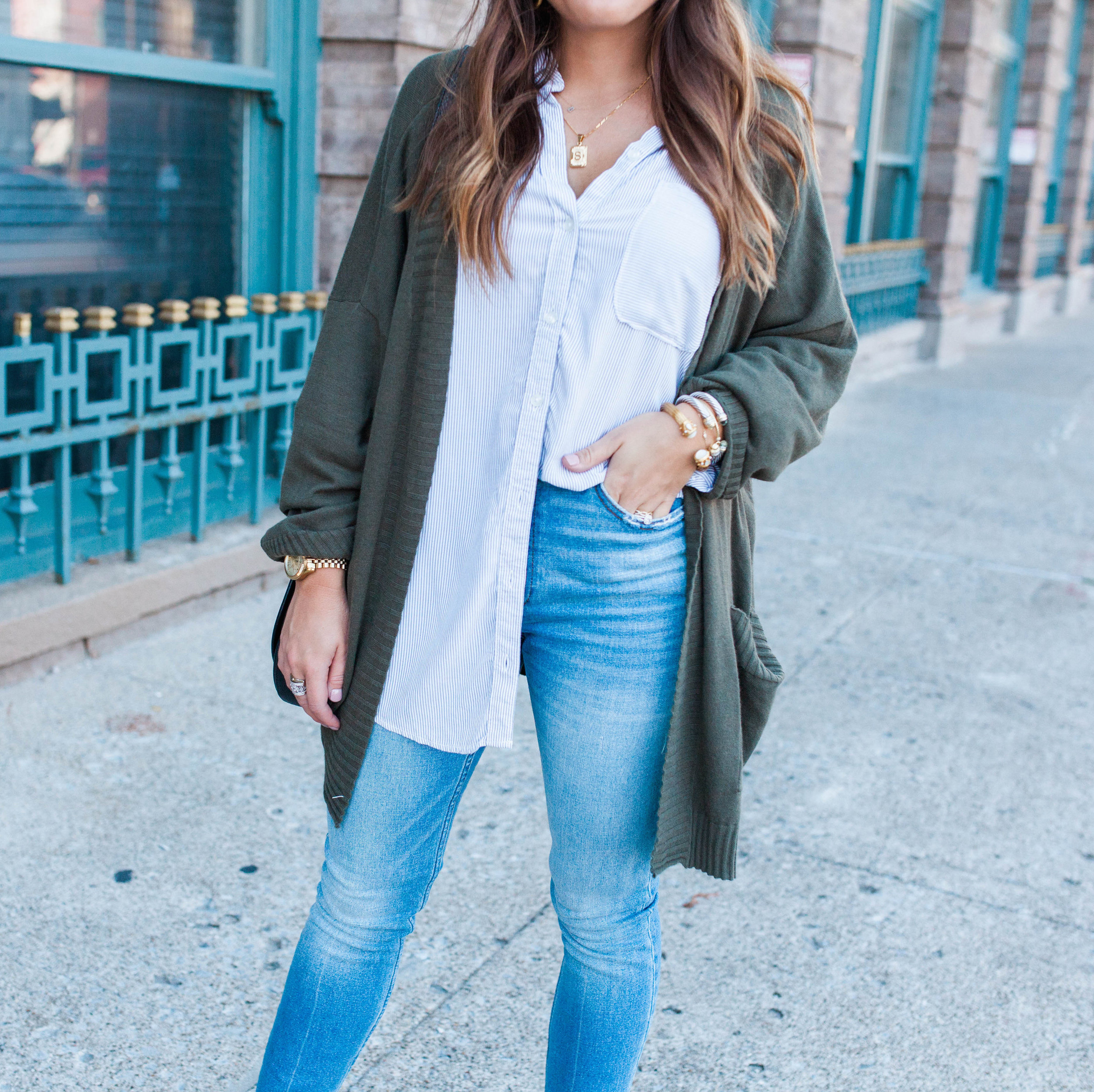 How to wear oversized fall layers 