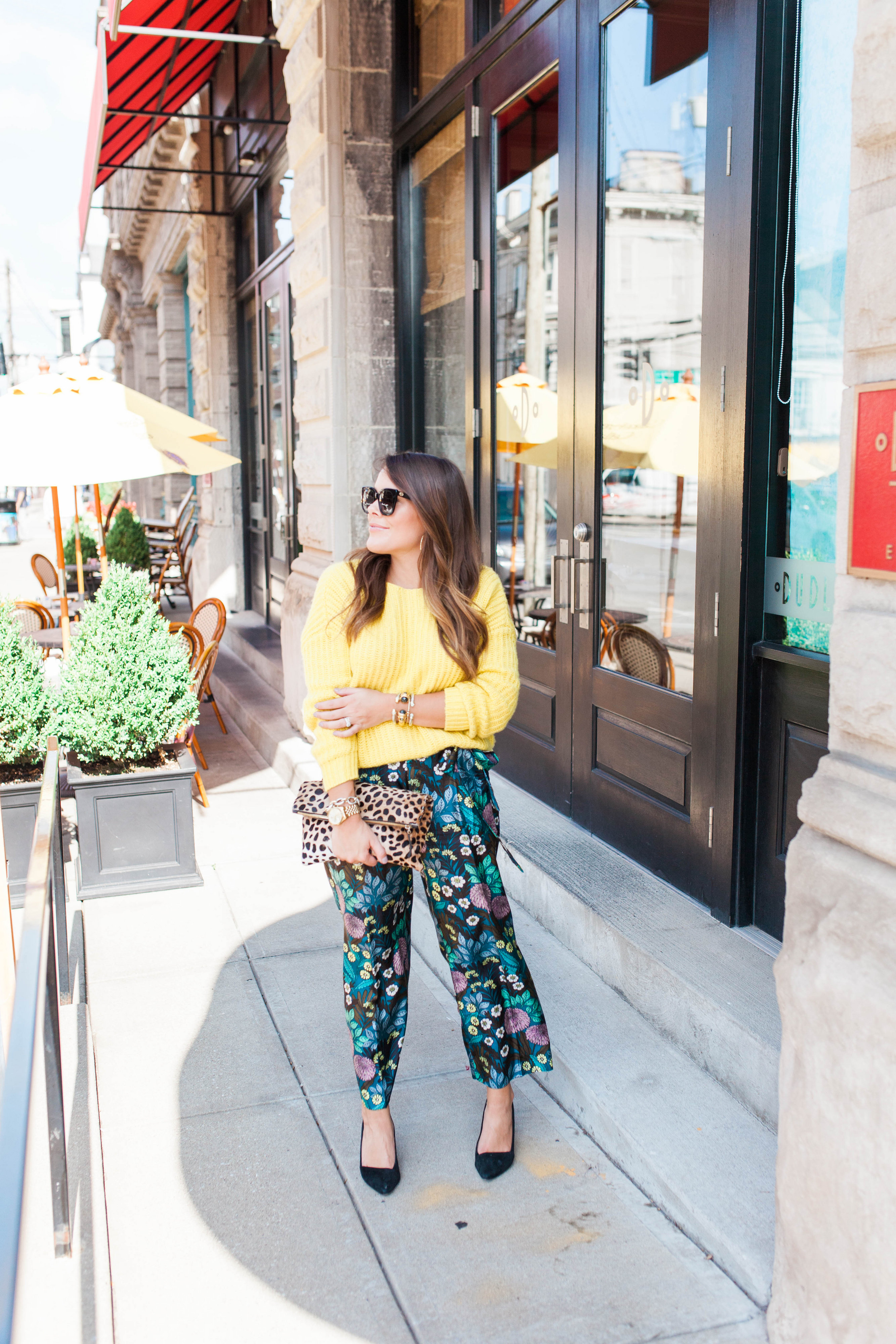 Floral Pants for Fall / A pop of color for fall