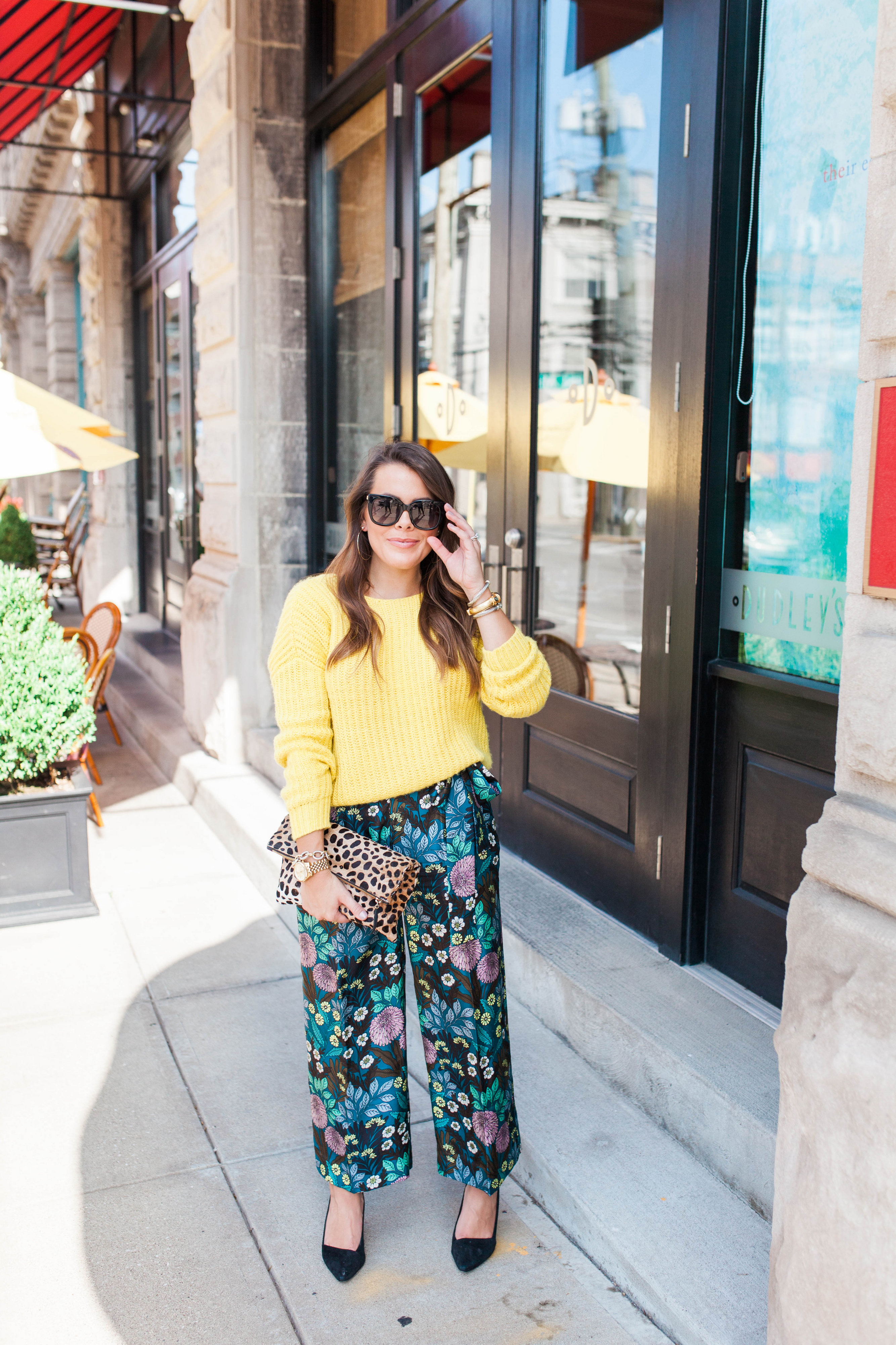 Floral Pants for Fall / A pop of color for fall