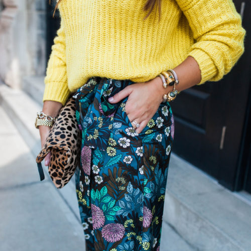 Floral Pants for Fall / A pop of color for fall