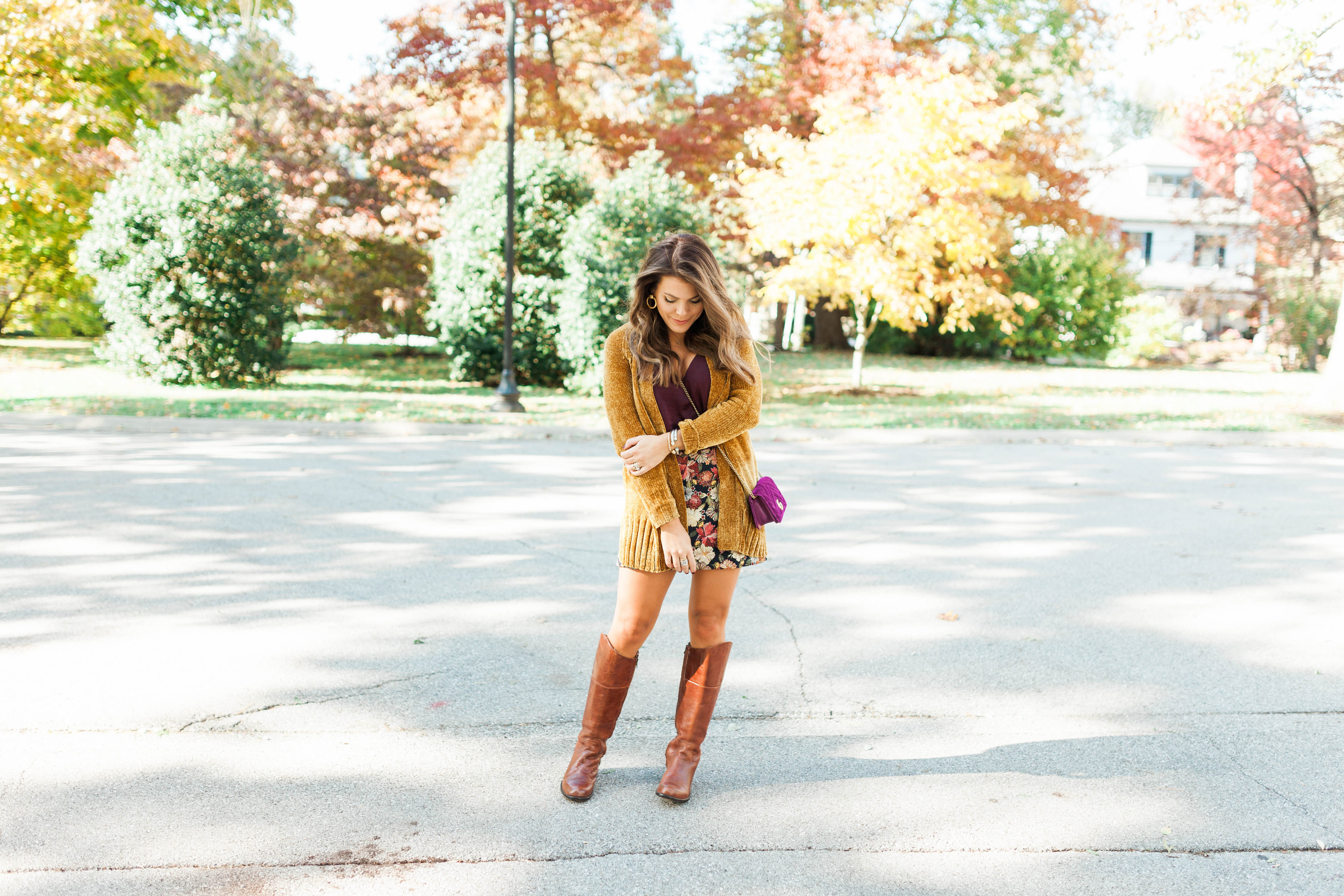 Fall Floral Skirt / Fall Outfit Idea