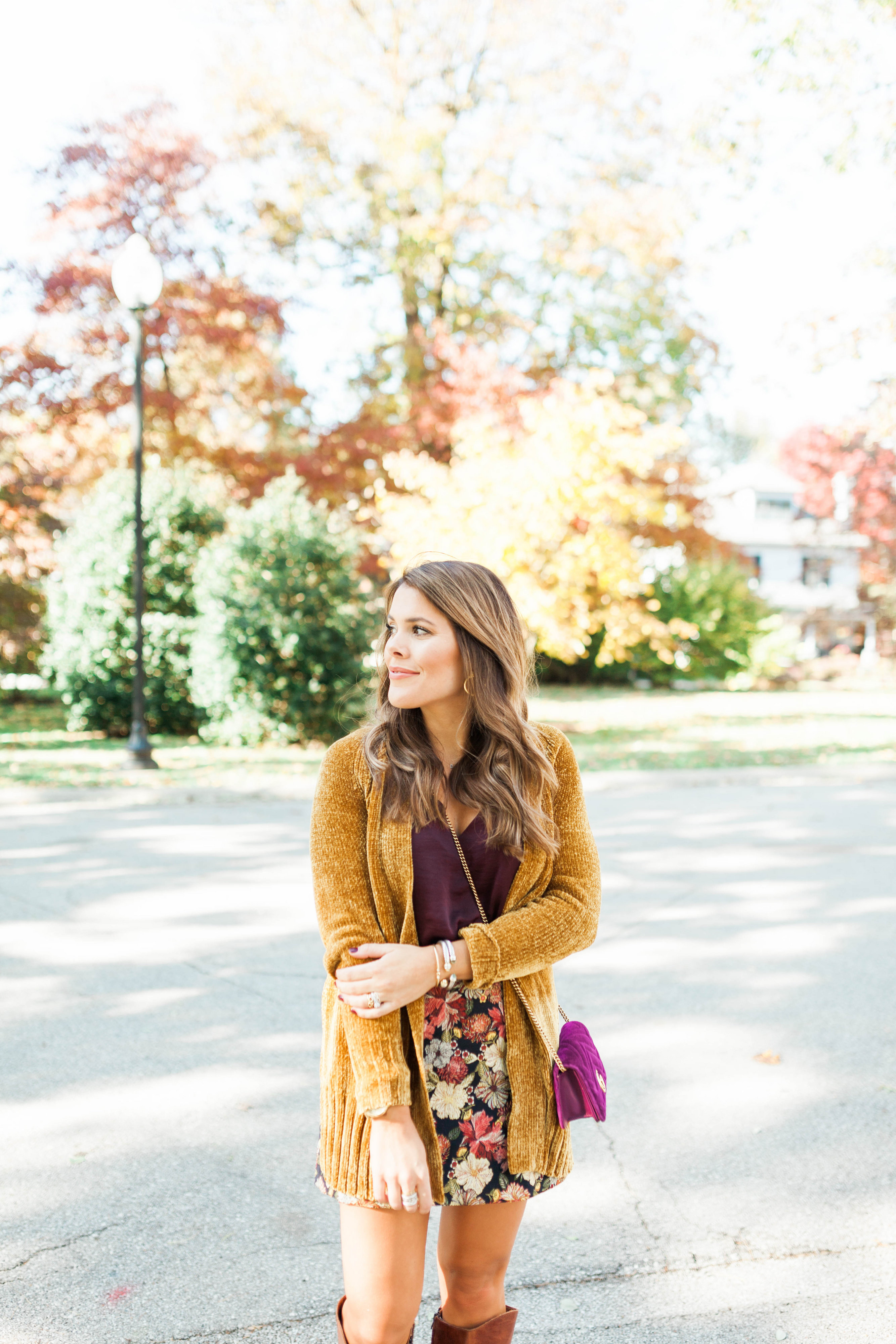 Fall Floral Skirt / Fall Outfit Idea