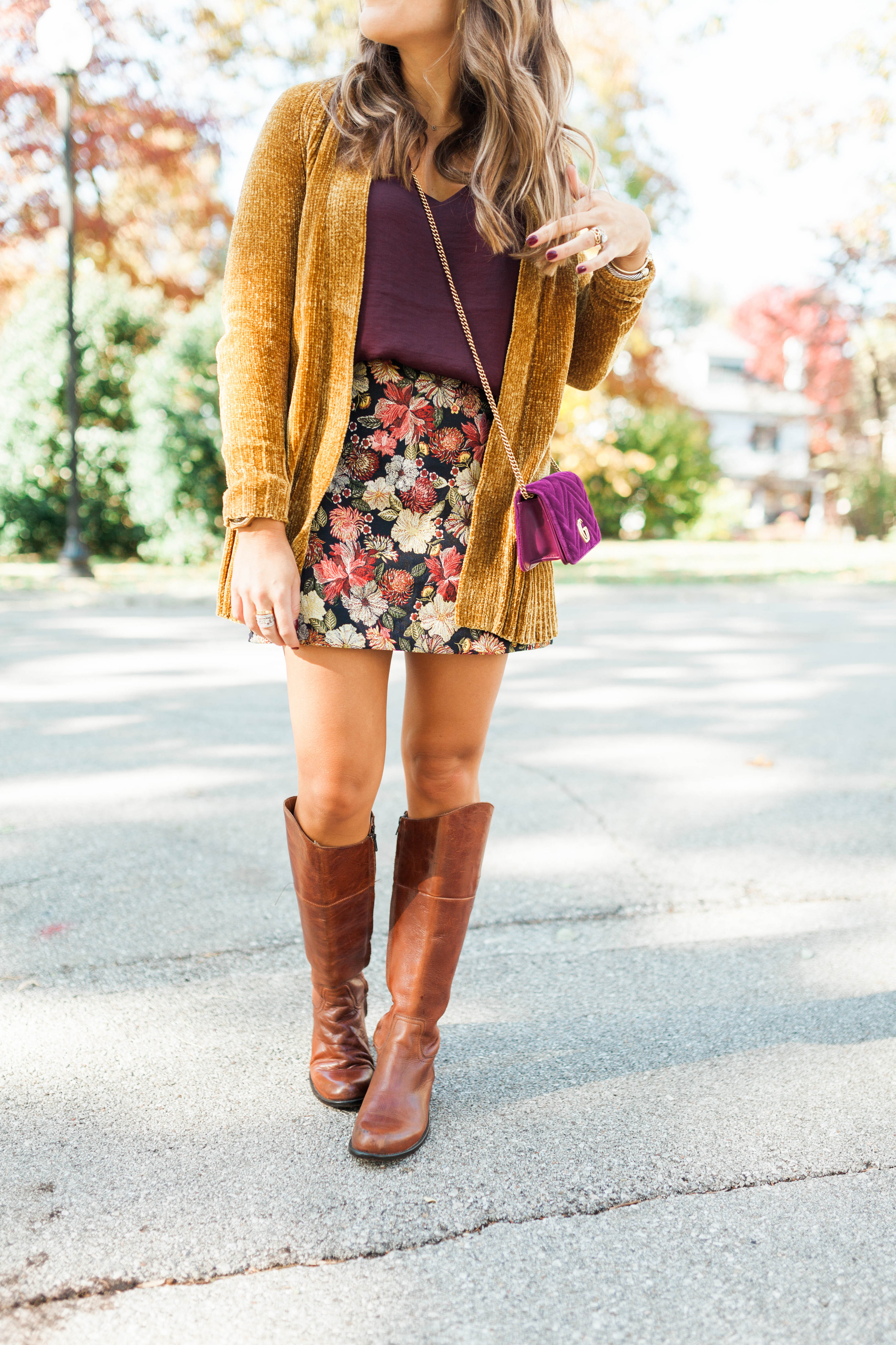 Fall Floral Skirt / Fall Outfit Idea