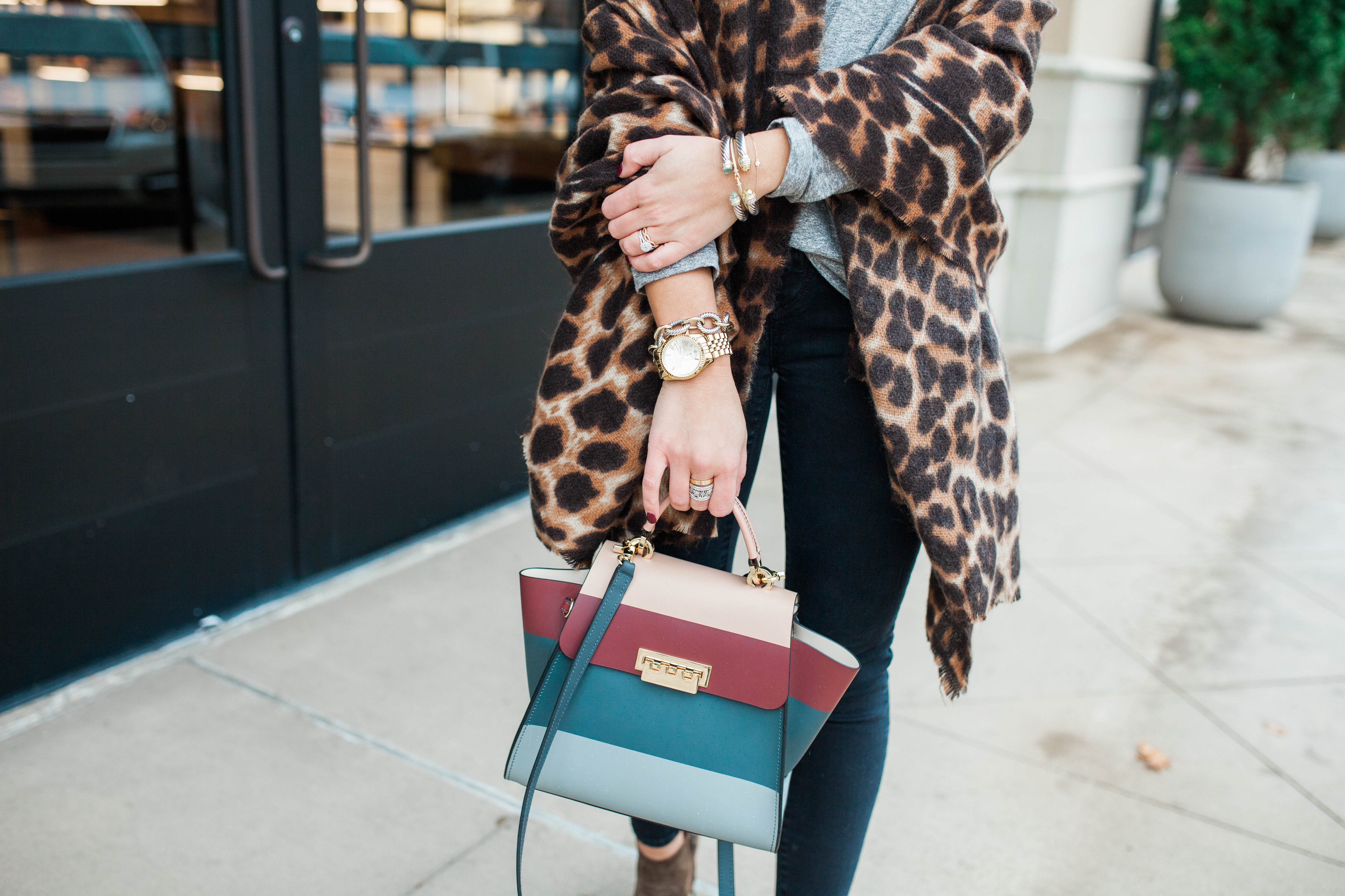 Leopard Scarf / Thanksgiving Outfit Idea