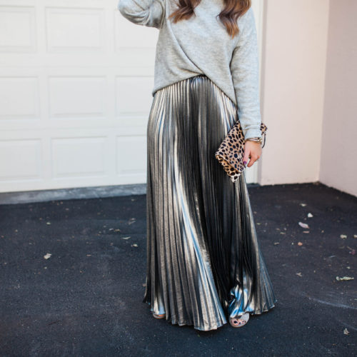 Holiday Outfit Idea / Metallic Maxi Skirt