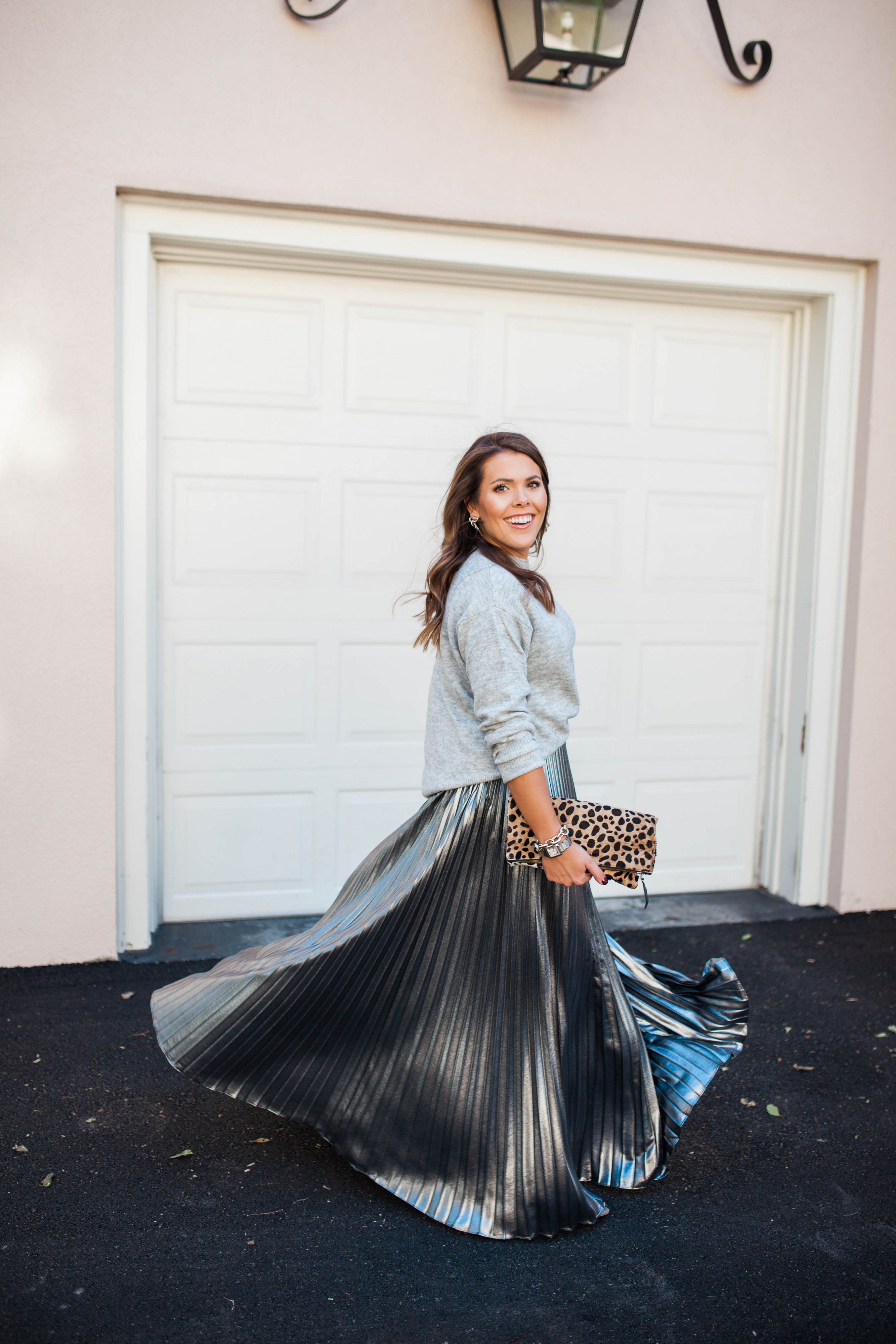 Holiday Outfit Idea / Metallic Maxi Skirt