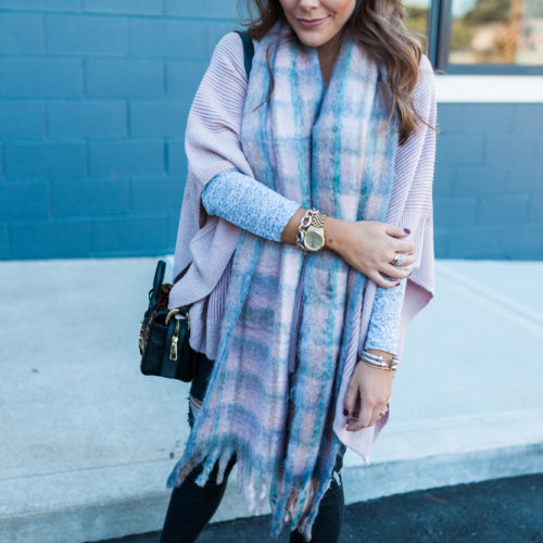 Fall Outfit Idea / Pink Poncho