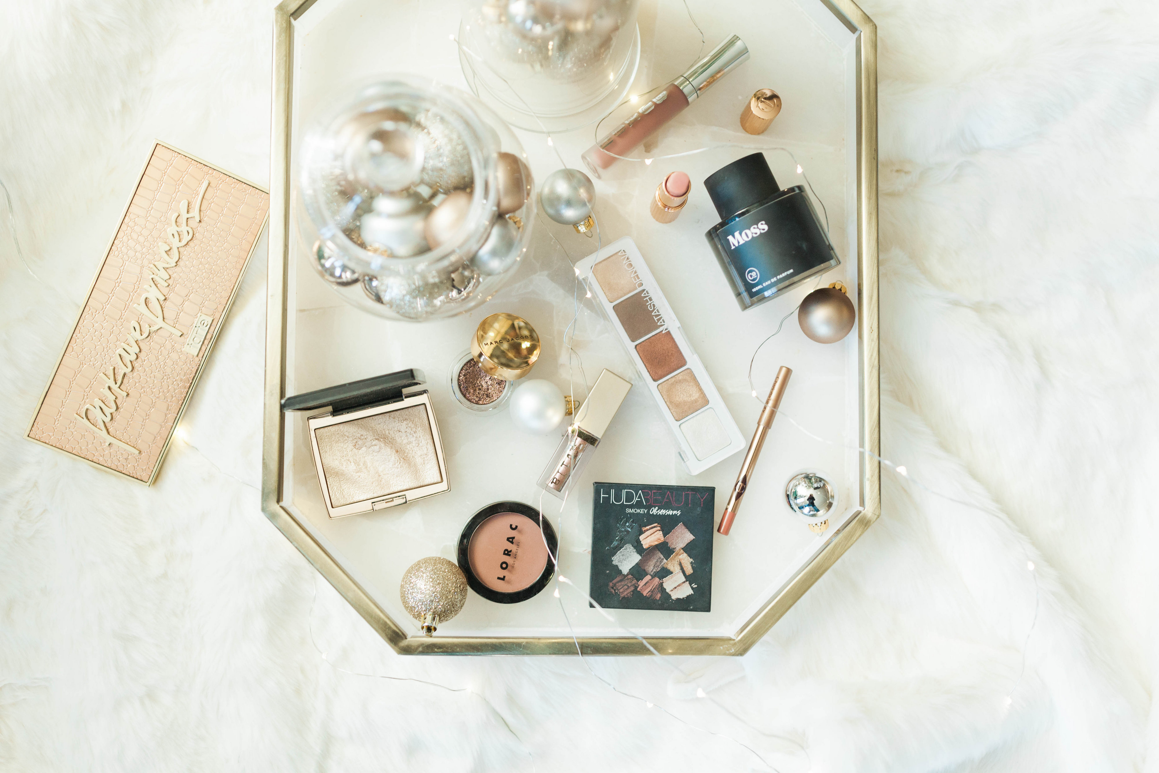 Holiday Beauty / Must have holiday beauty products