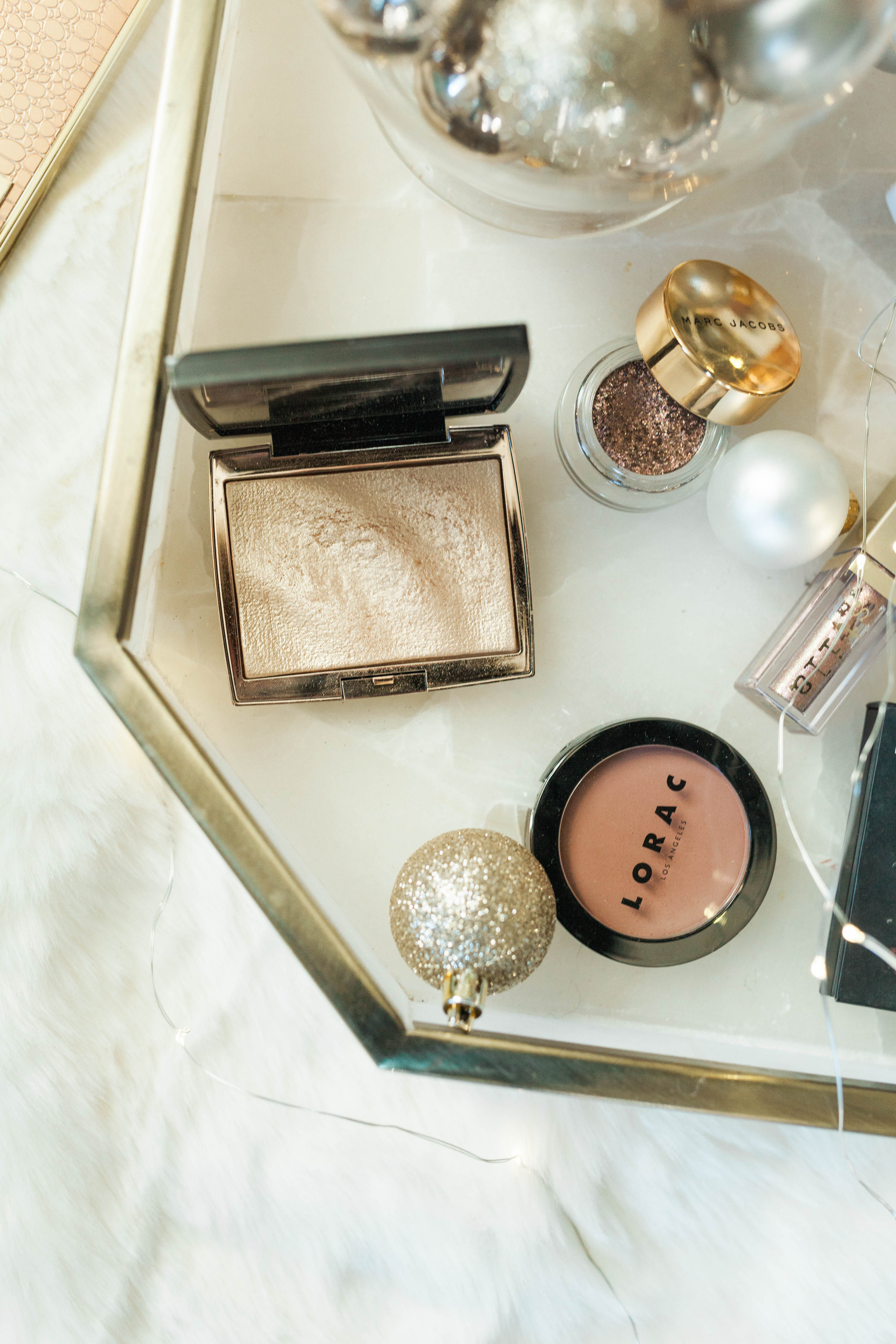 Holiday Beauty / Must have holiday beauty products