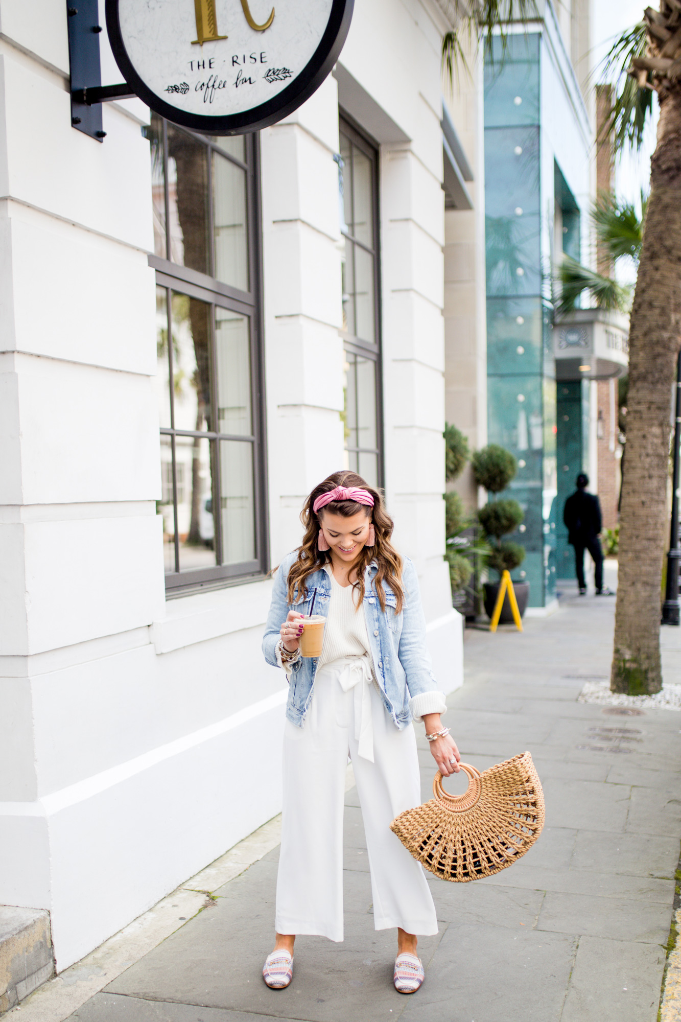 All white spring outfit / Statement pants