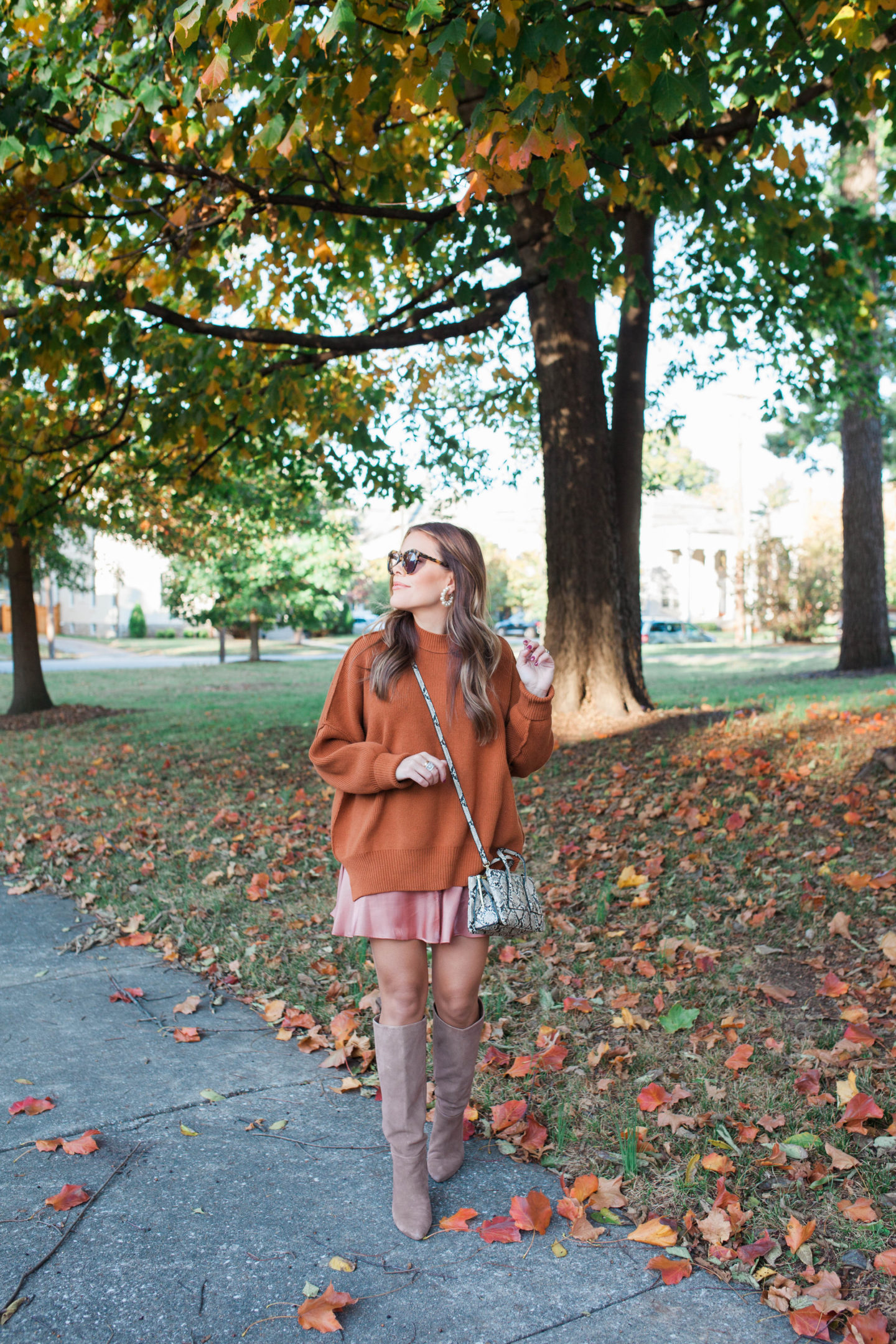 How to Style an Oversized Sweater - Glitter & Gingham