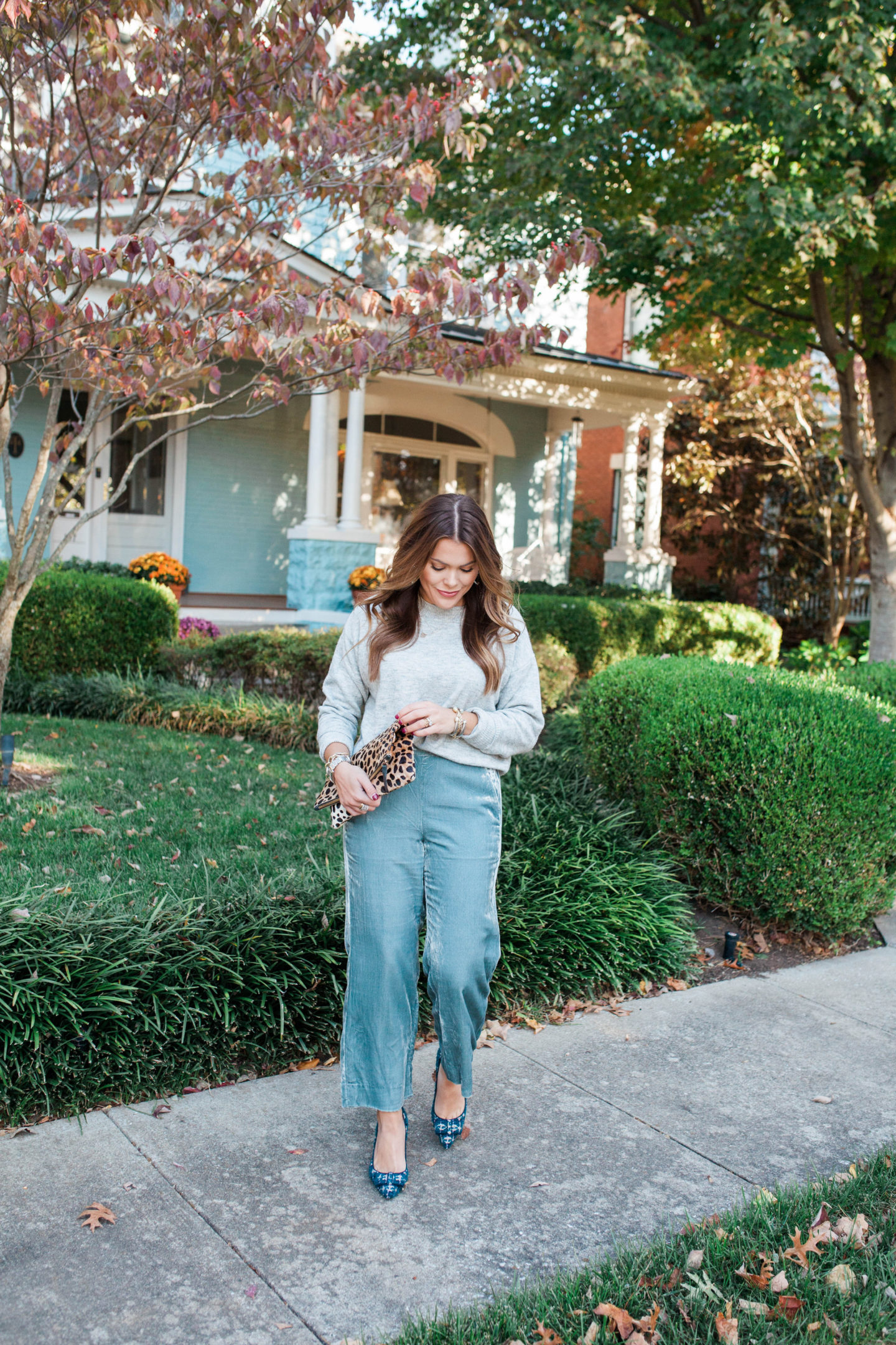 How to wear velvet pants / Glitter & Gingham 