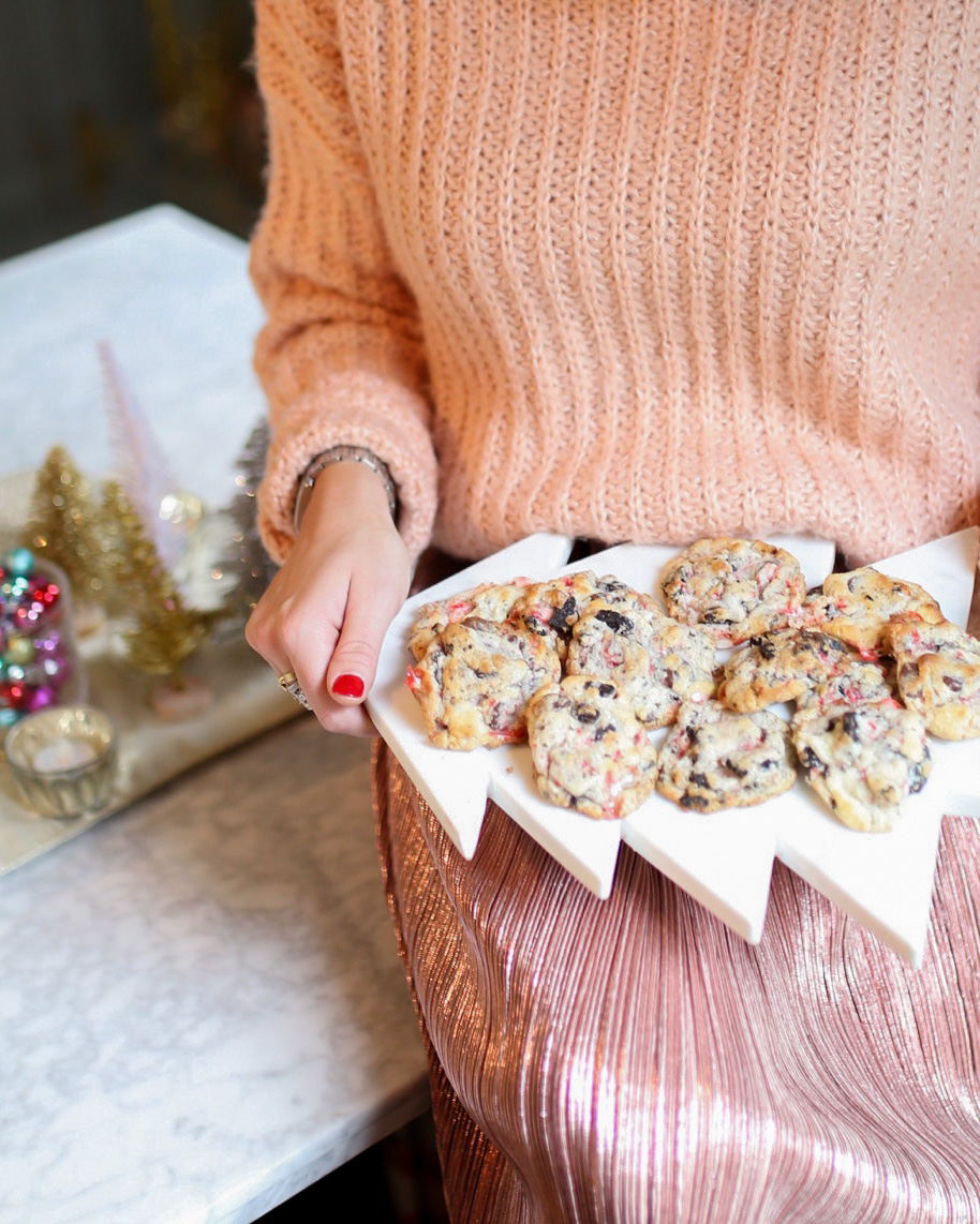 Peppermint Oreo Cookie Recipe / Glitter & Gingham 