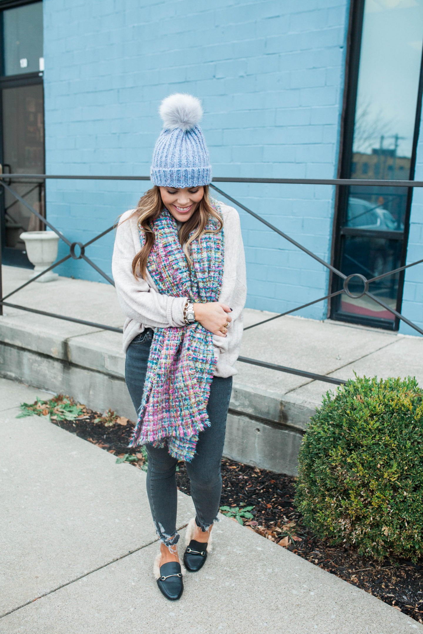 How to wear a beanie / Glitter & Gingham 