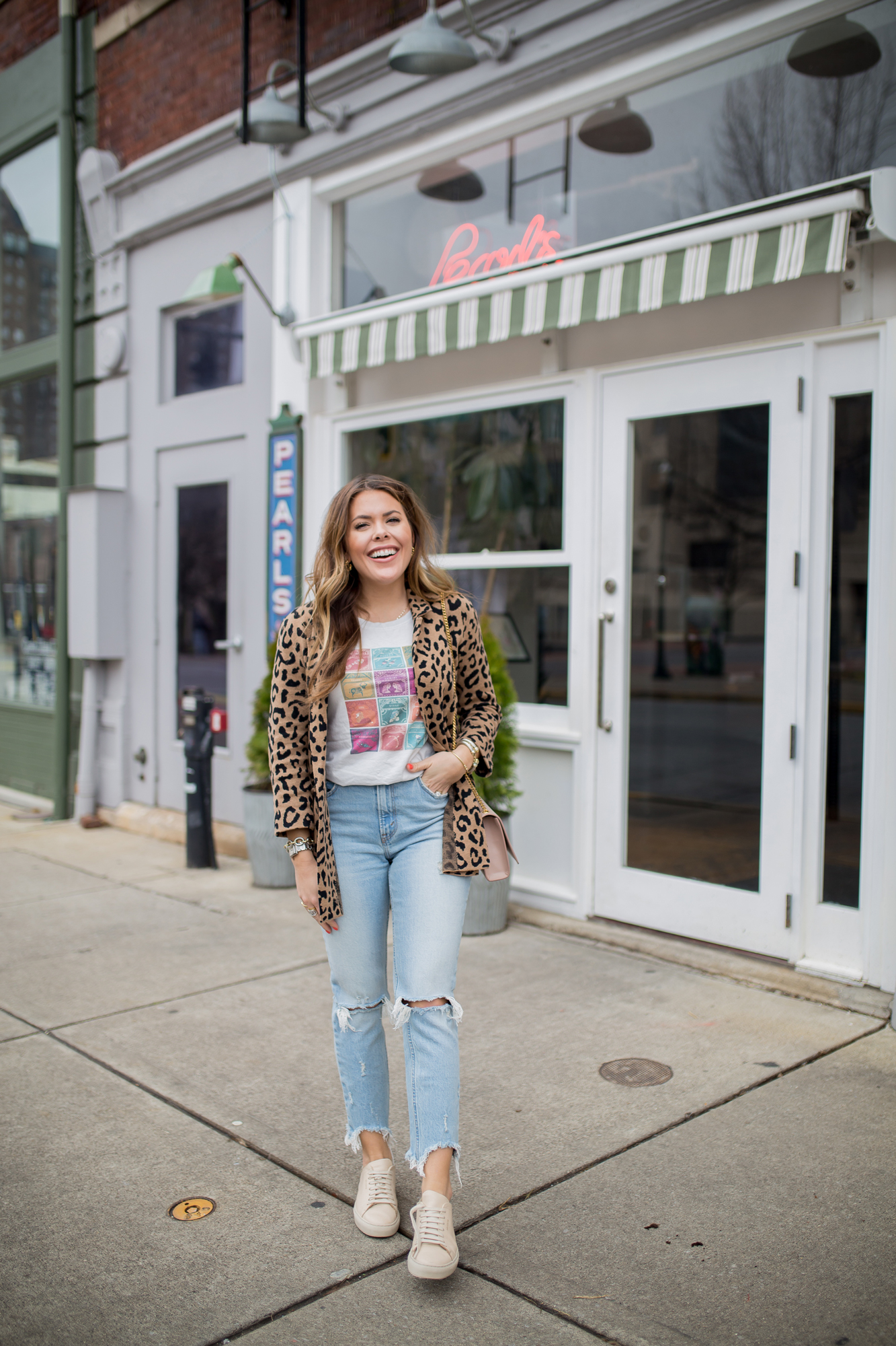 Graphic tee for spring / Glitter & Gingham 