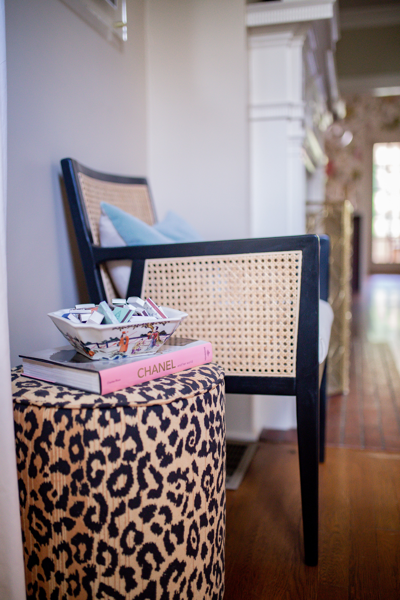 How to add leopard to your home decor / Glitter & Gingham 