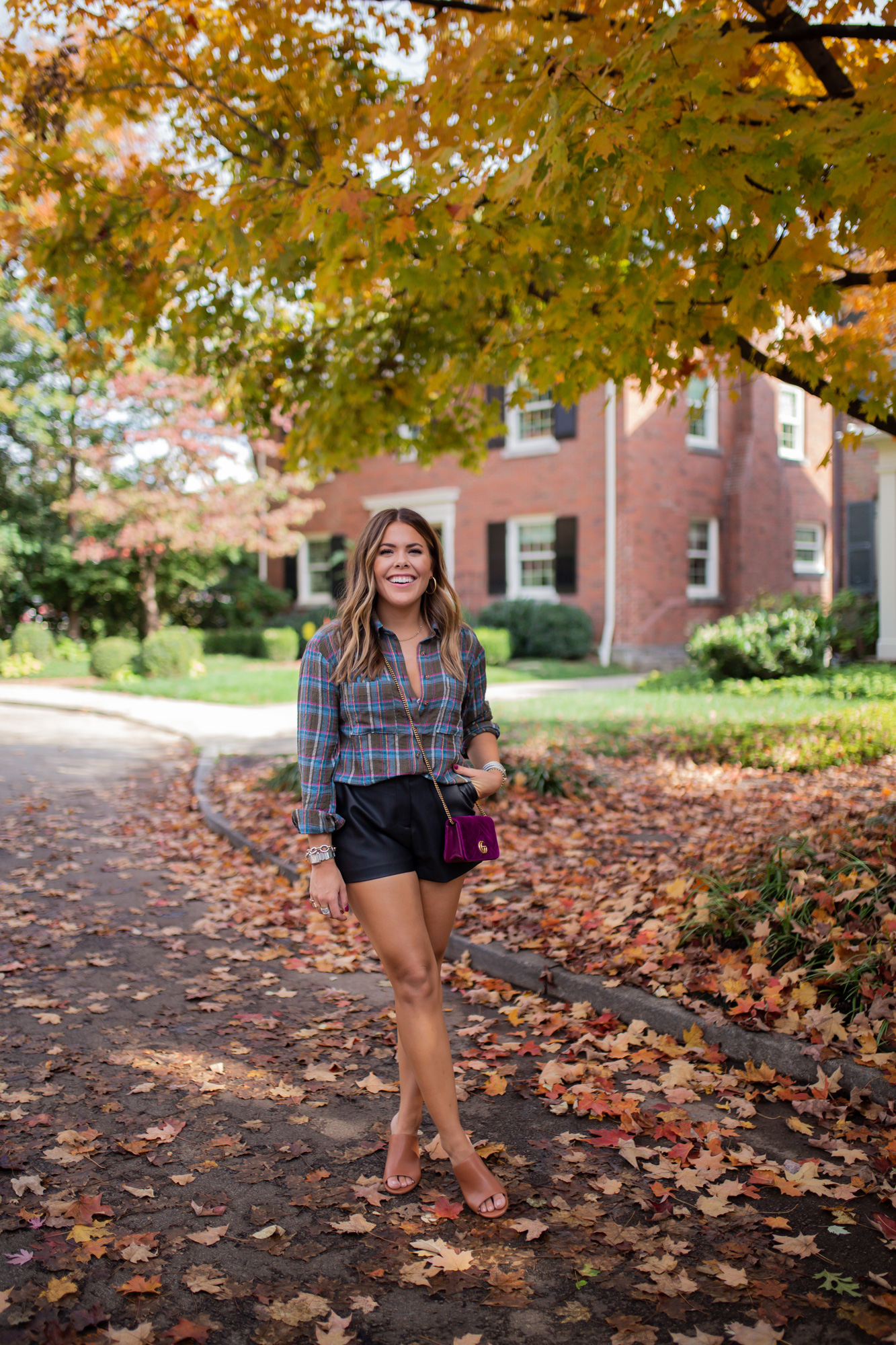 5 ways to style a flannel for fall / glitter & gingham